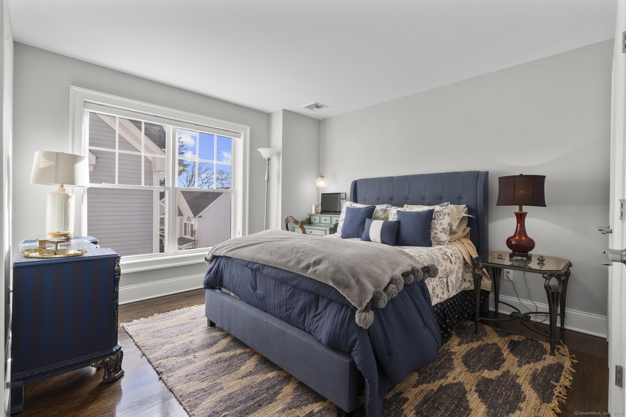 115 Colonial Road 65