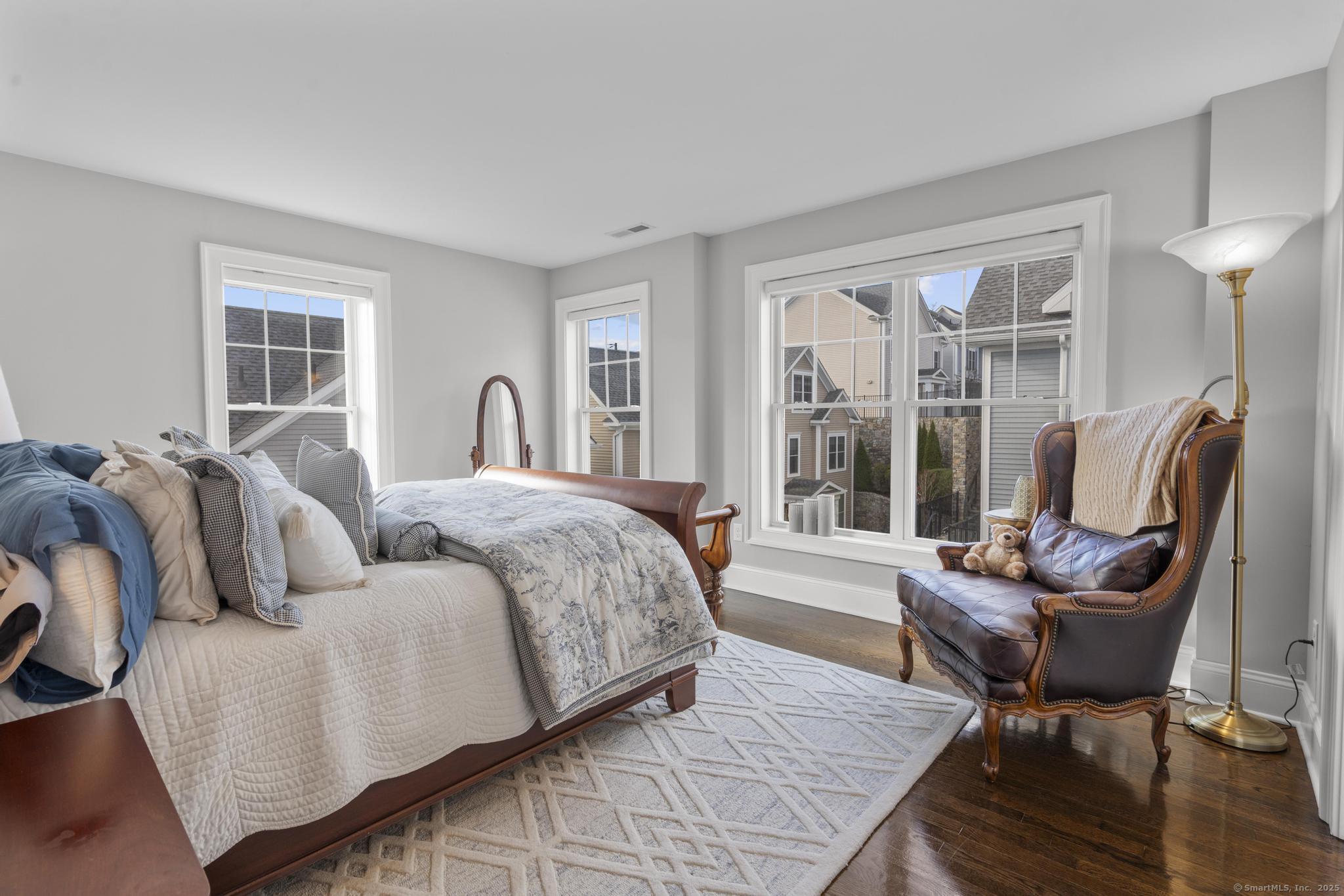115 Colonial Road 65