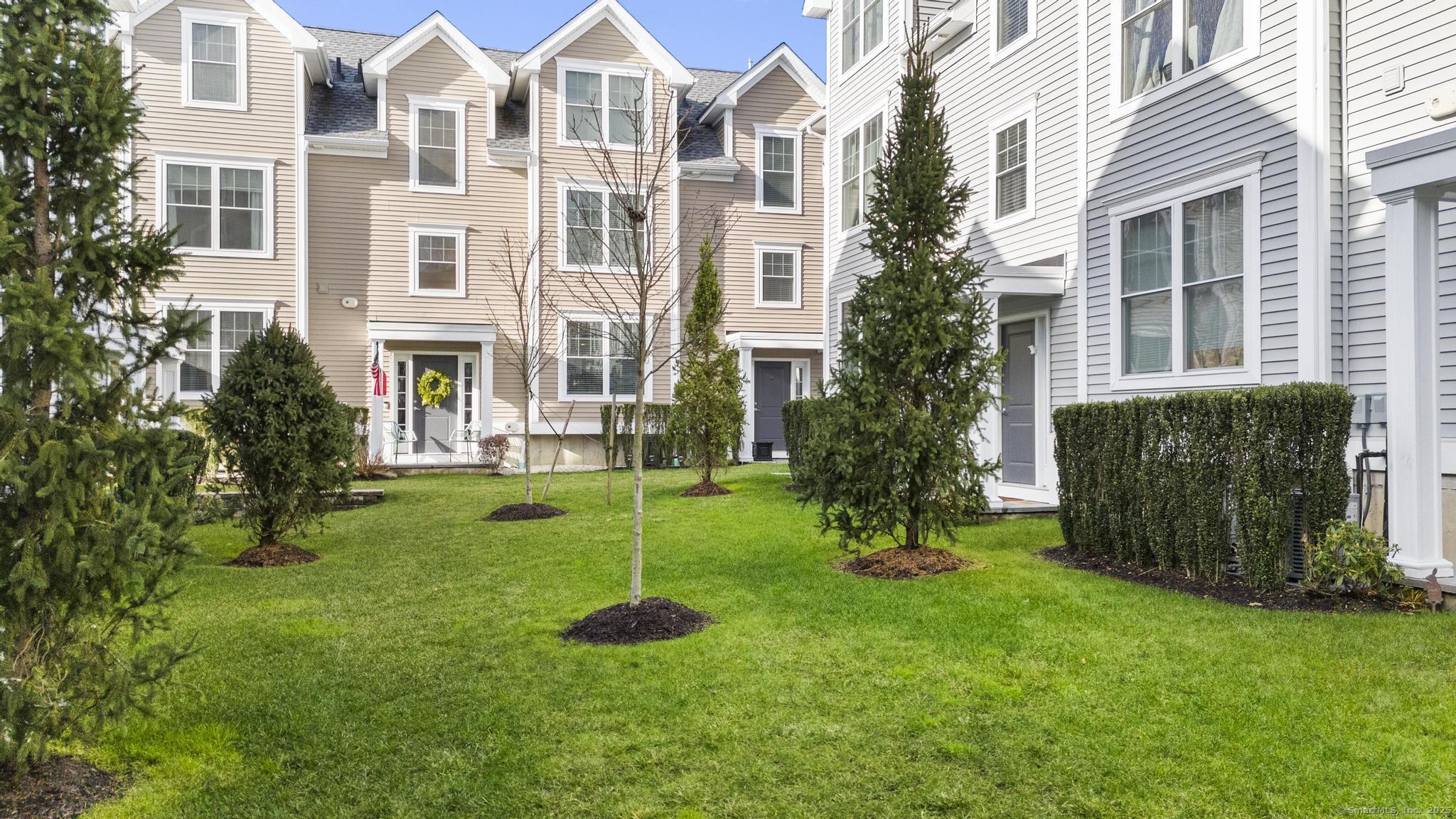 115 Colonial Road 65