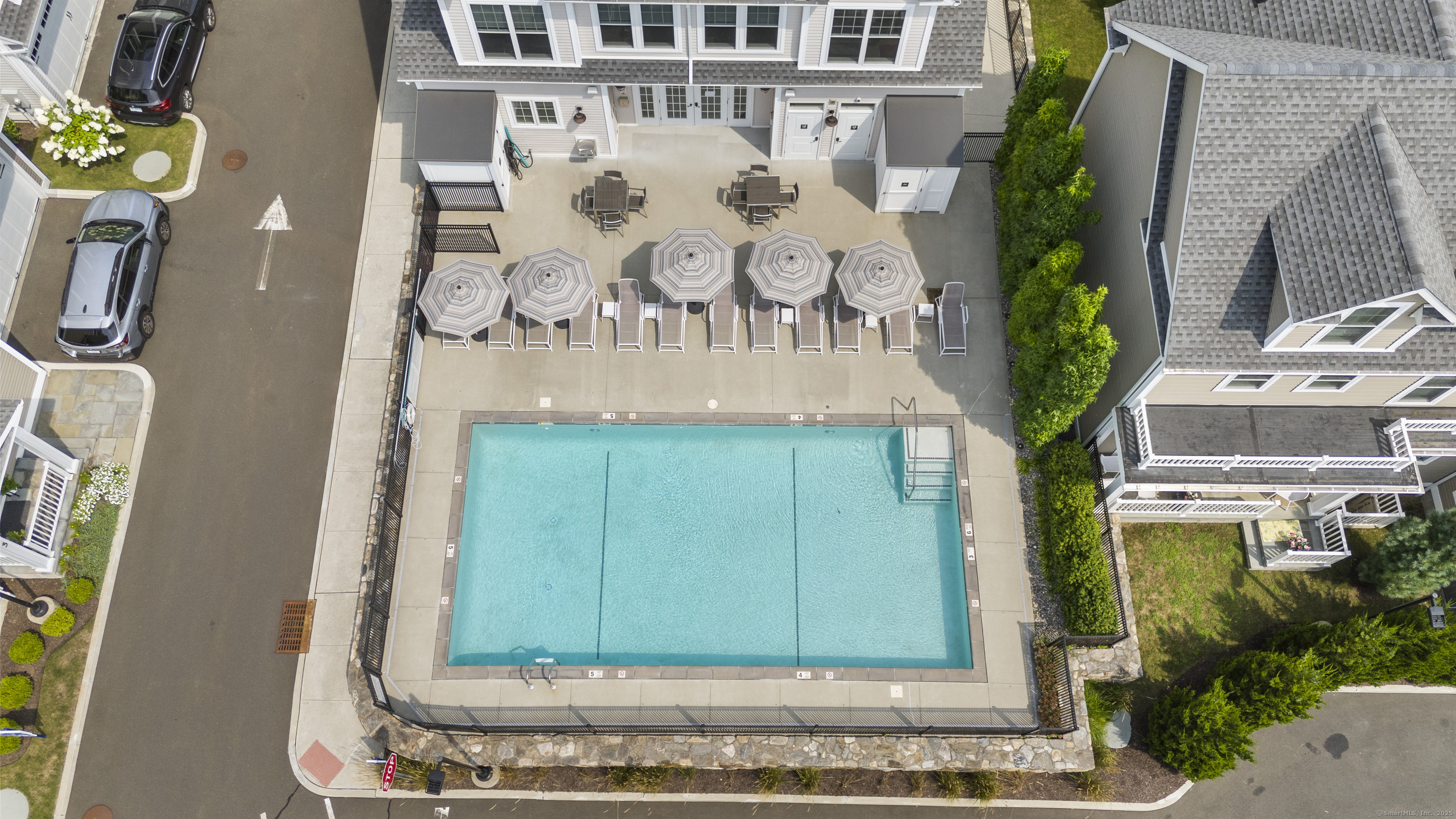 115 Colonial Road 65