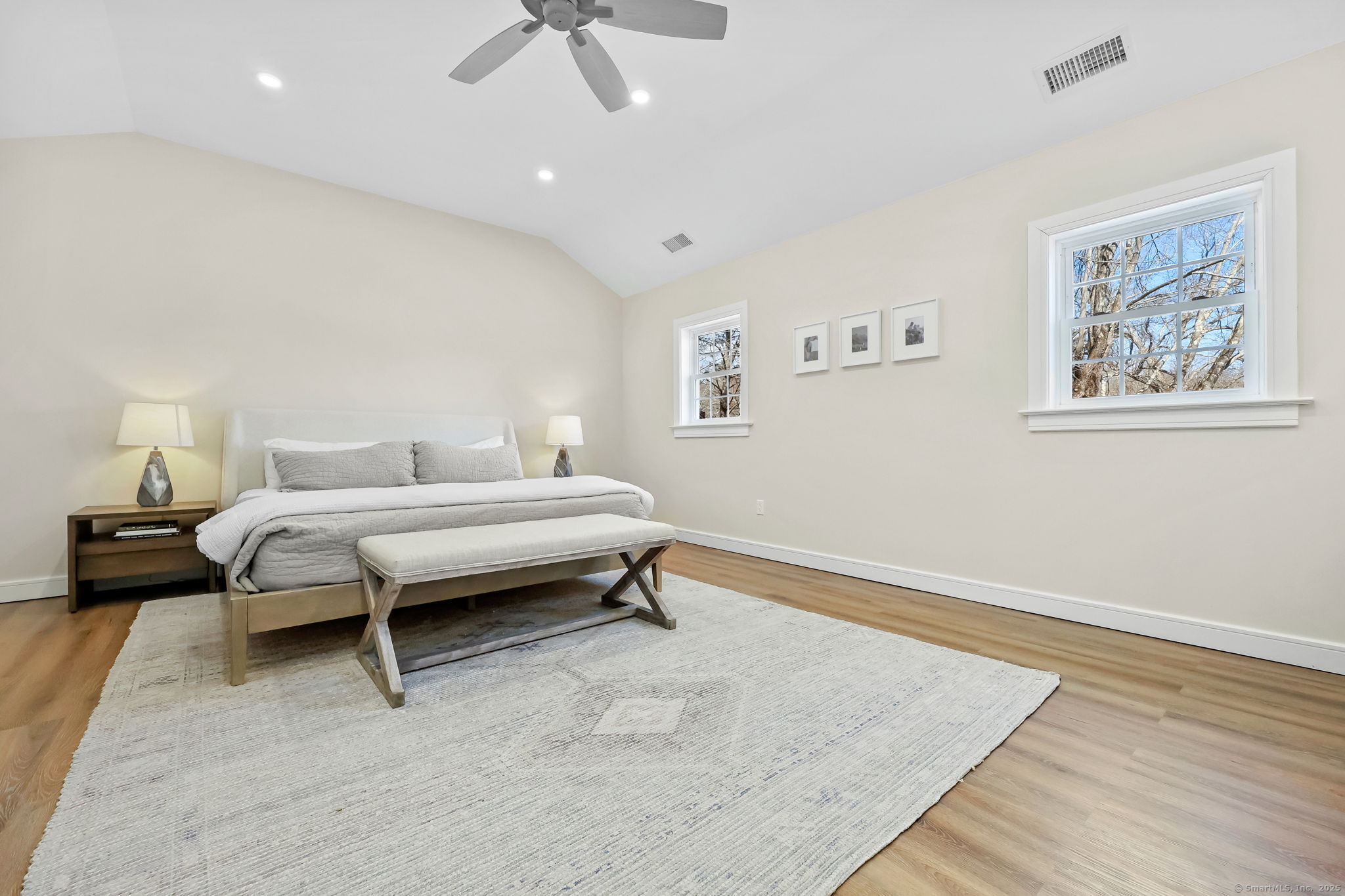 33 Great Meadow Road