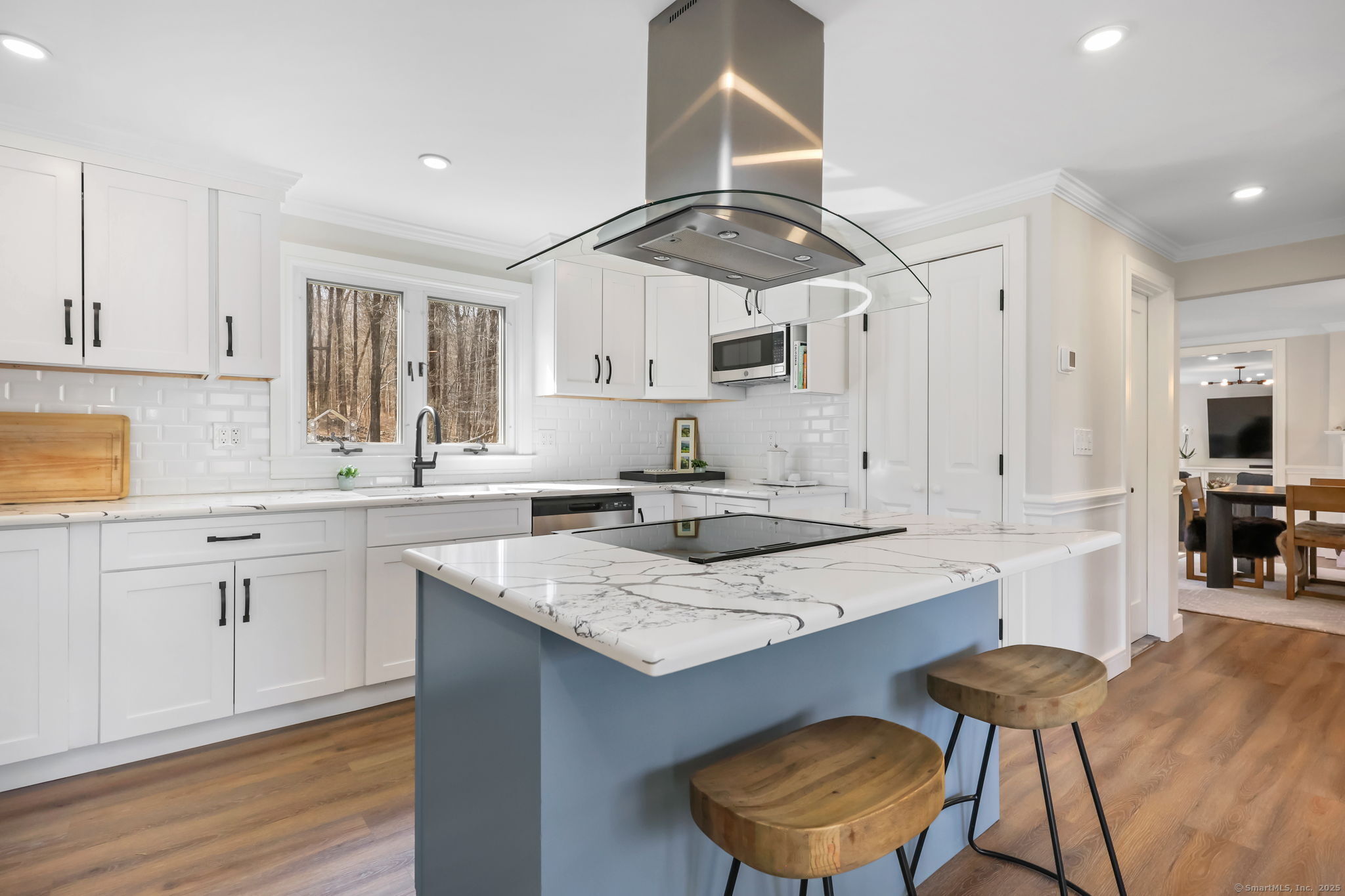33 Great Meadow Road