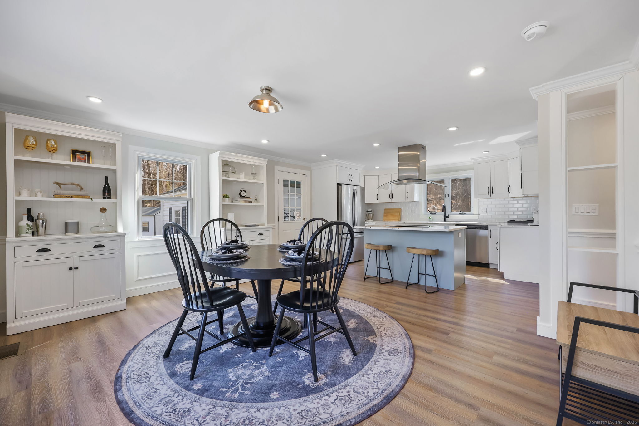 33 Great Meadow Road