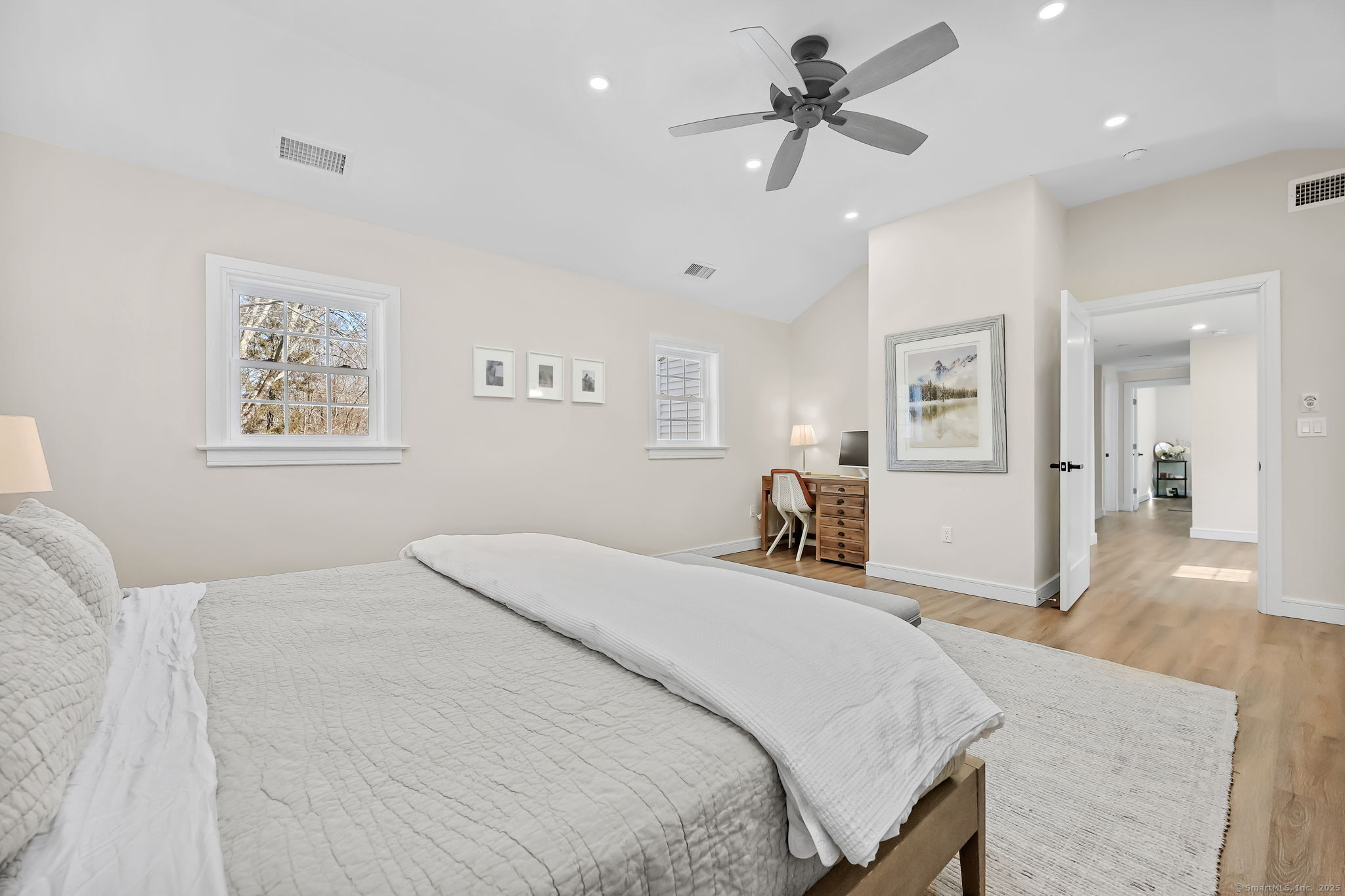 33 Great Meadow Road