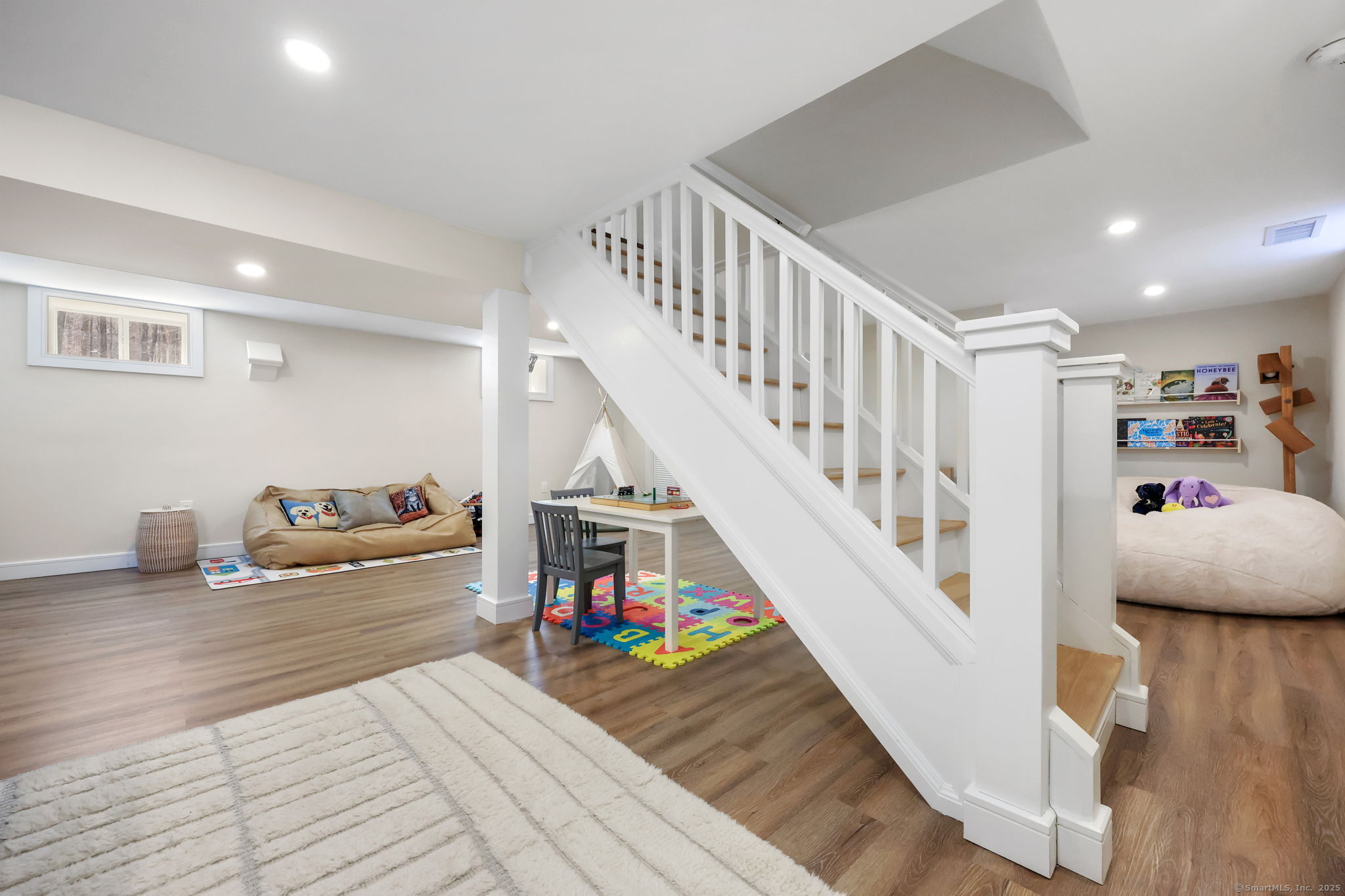 33 Great Meadow Road