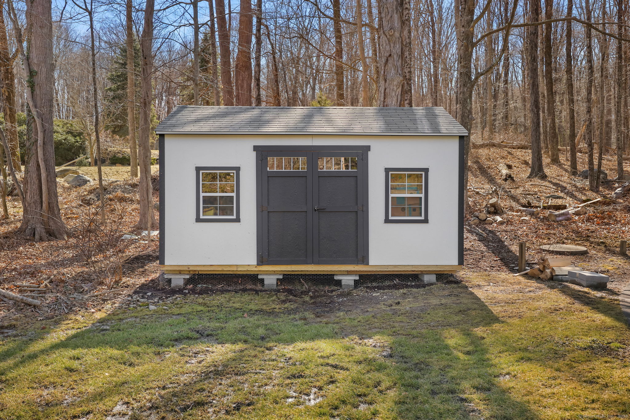 33 Great Meadow Road