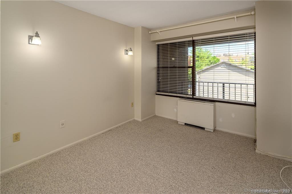 44 Strawberry Hill Avenue APT 2P