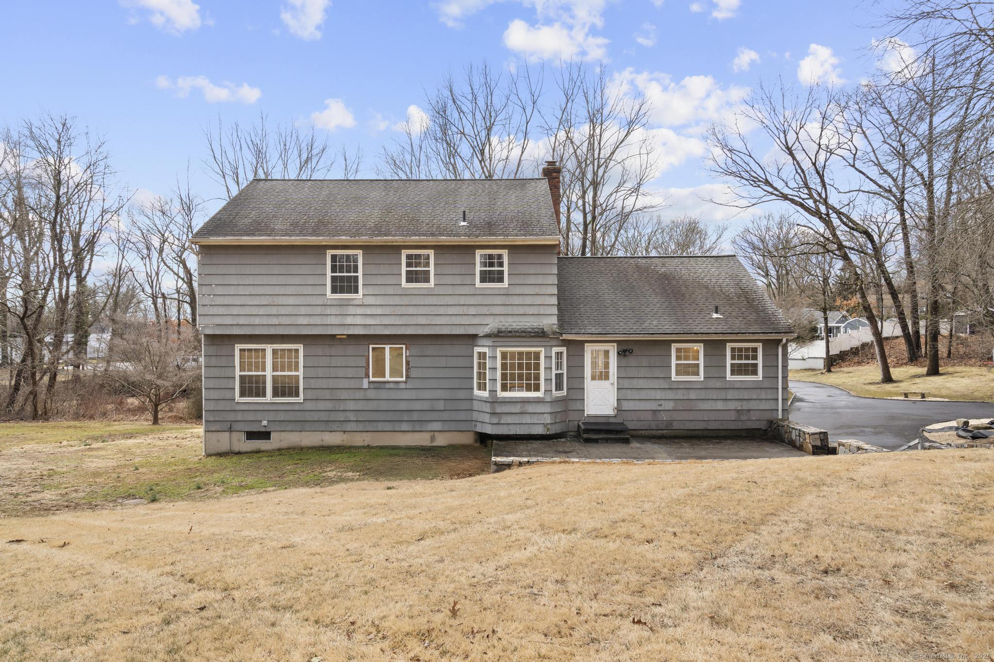 39 Rocky Ridge Drive