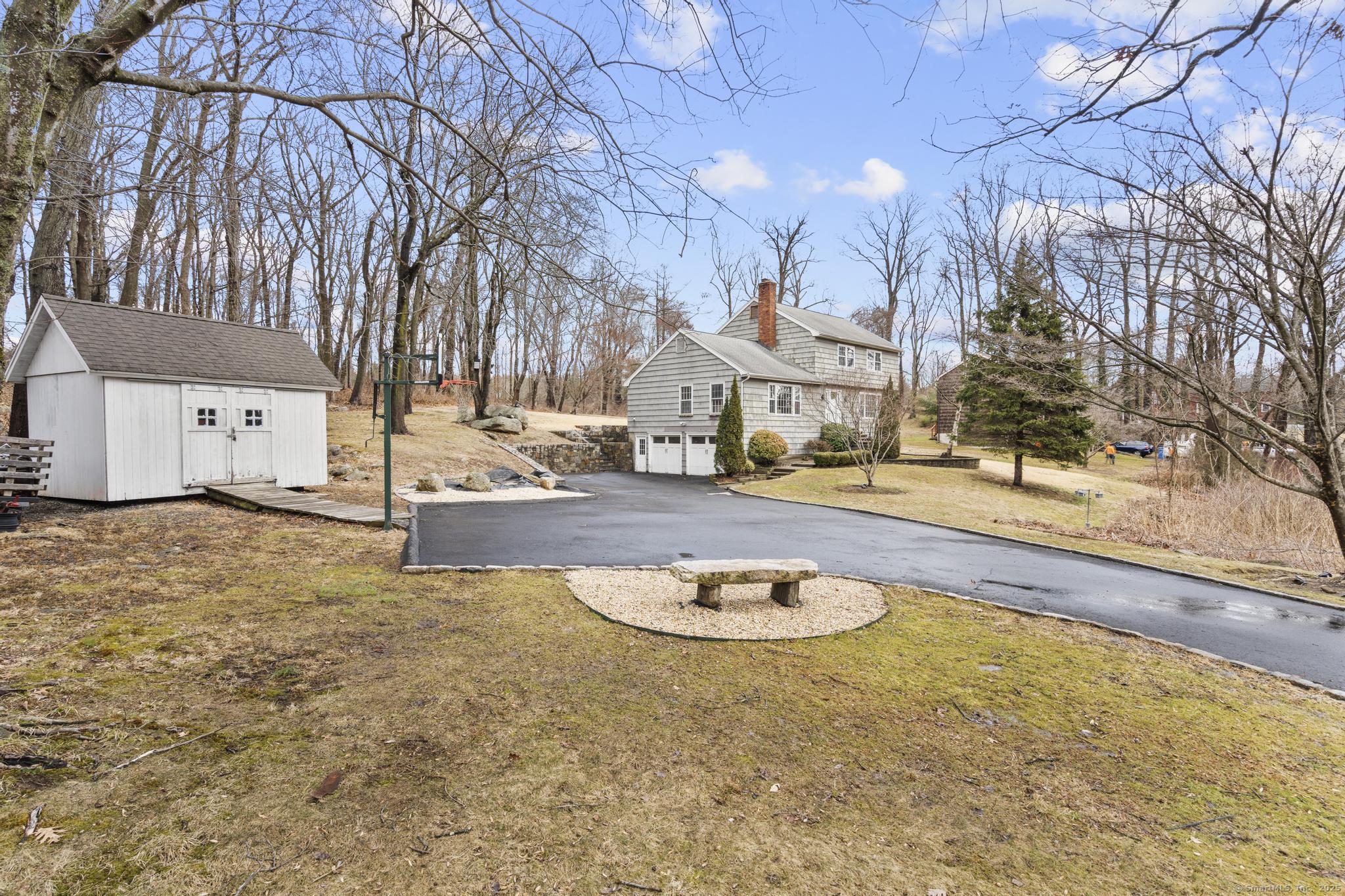 39 Rocky Ridge Drive