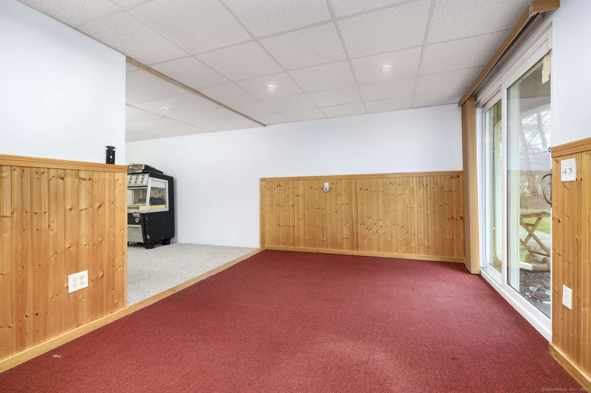 100 Wolfpit Avenue APT 25