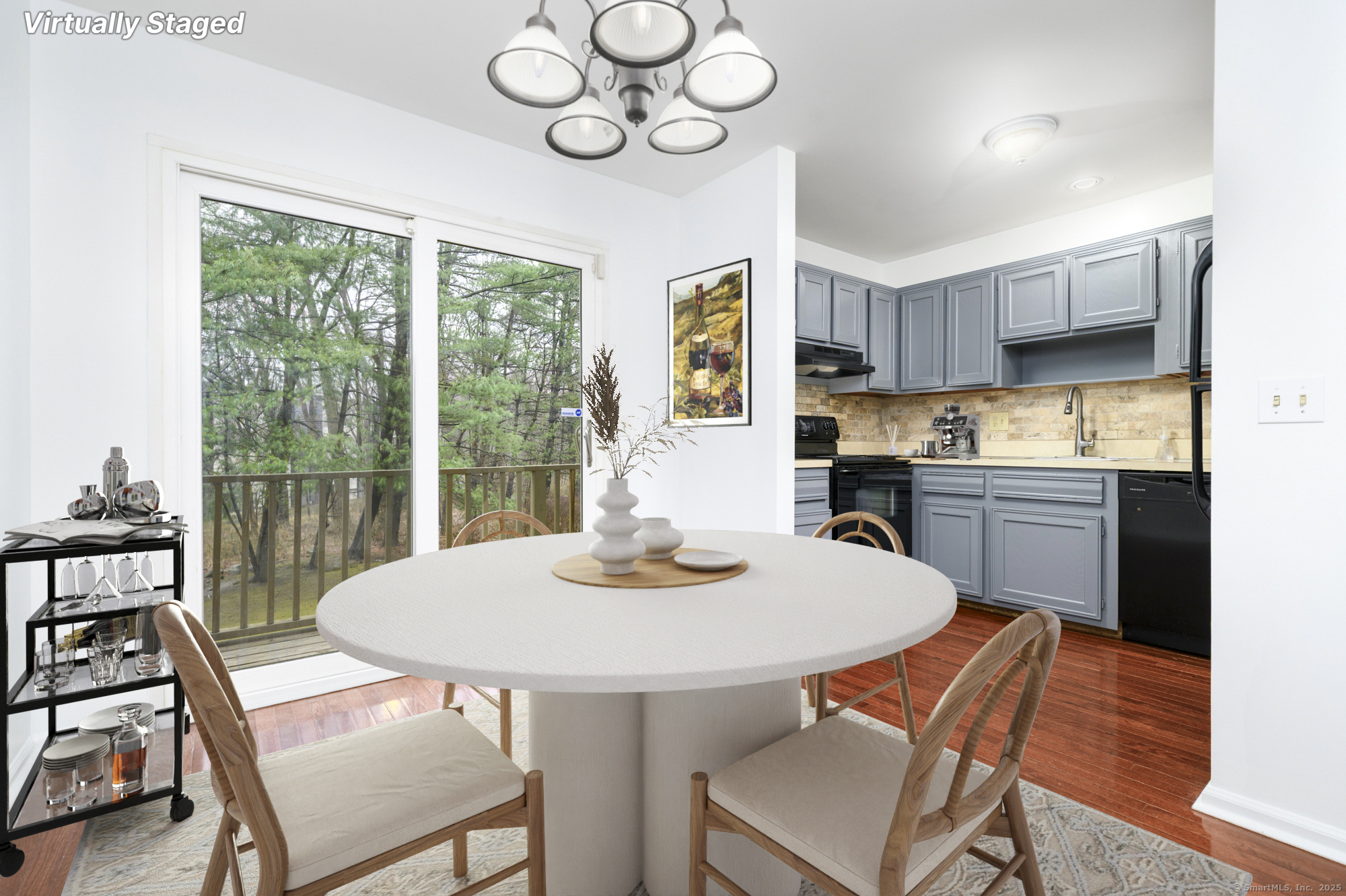 100 Wolfpit Avenue APT 25