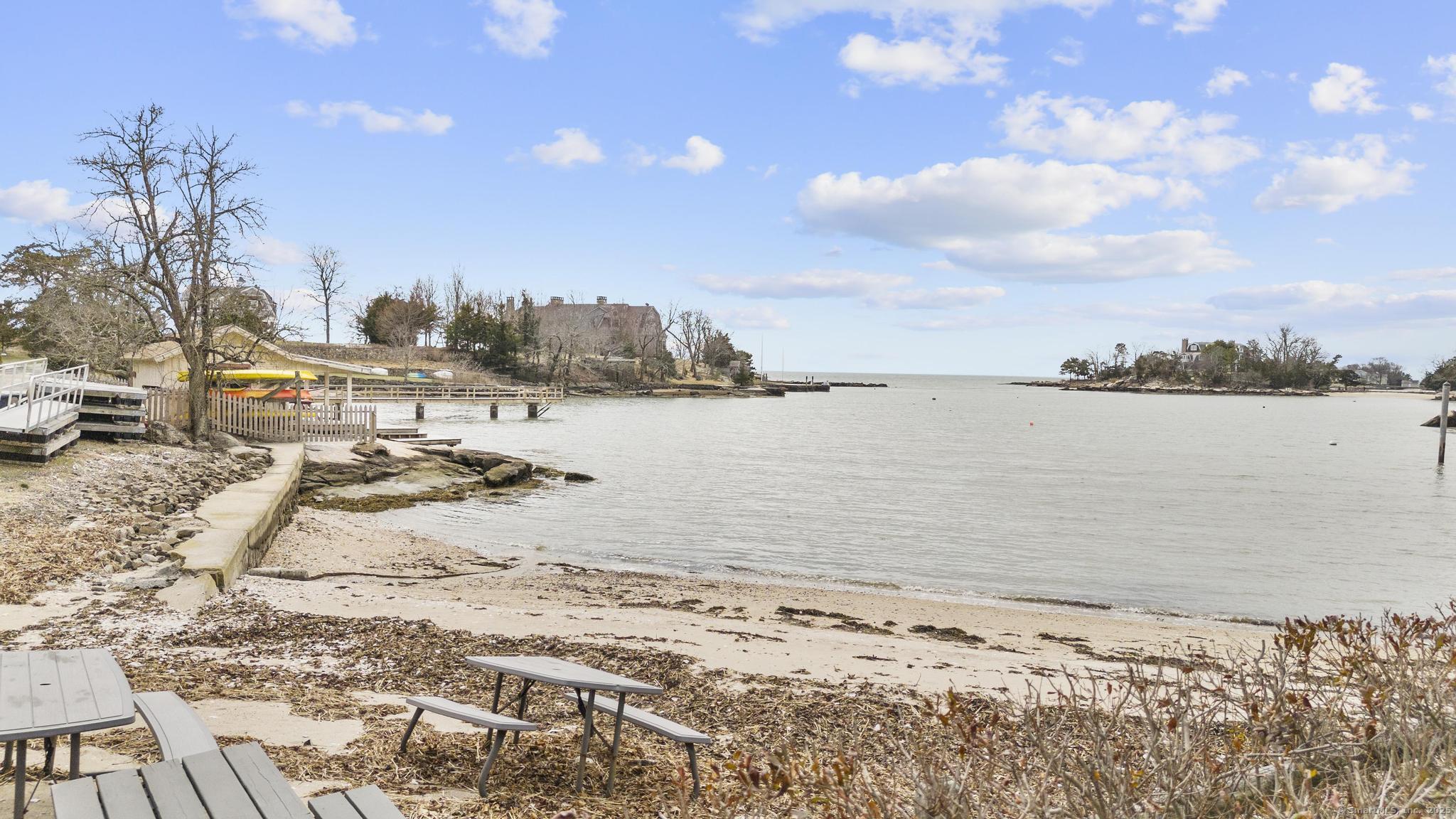 60 Harbor View Road
