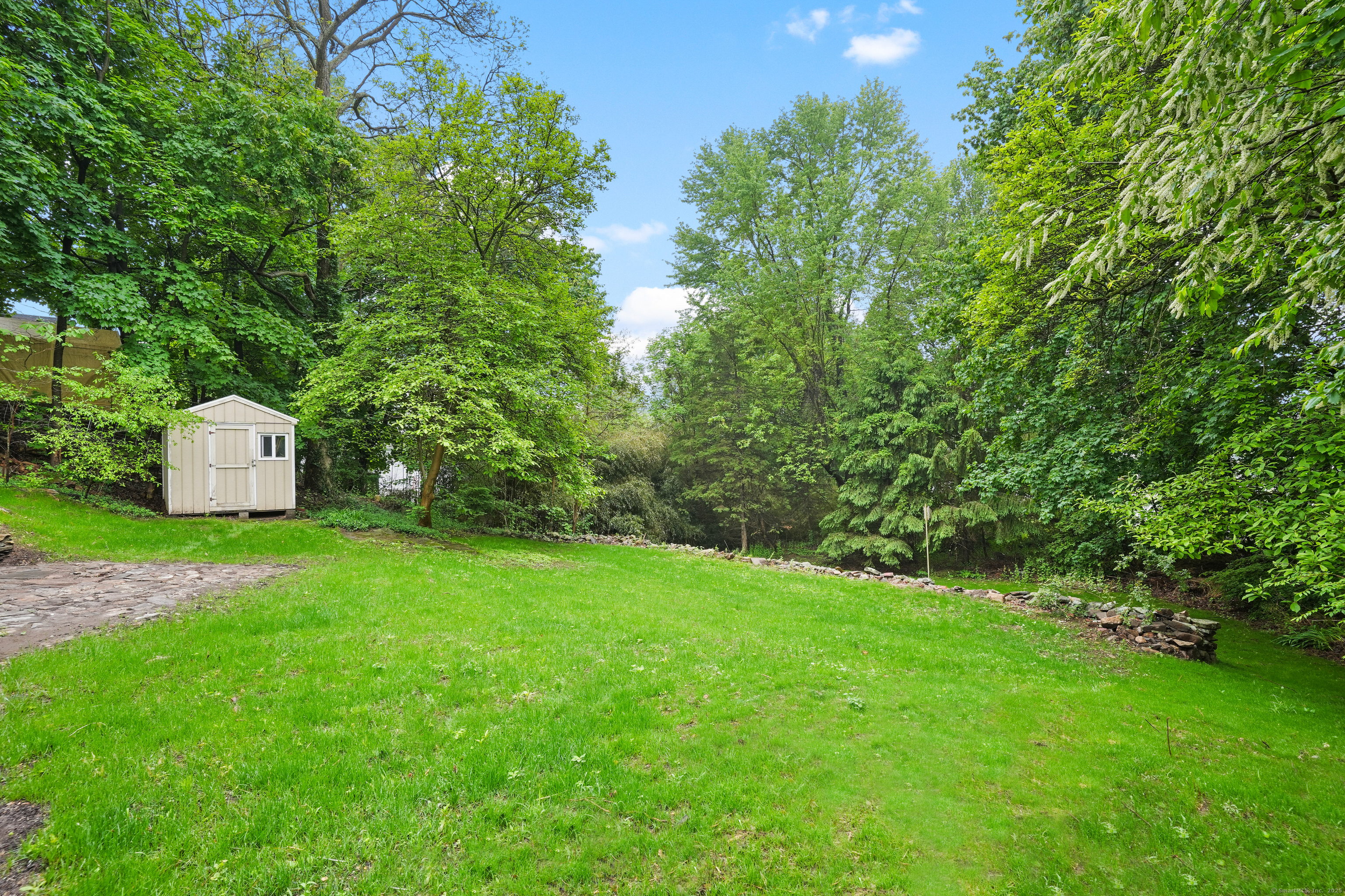 259 White Plains Road