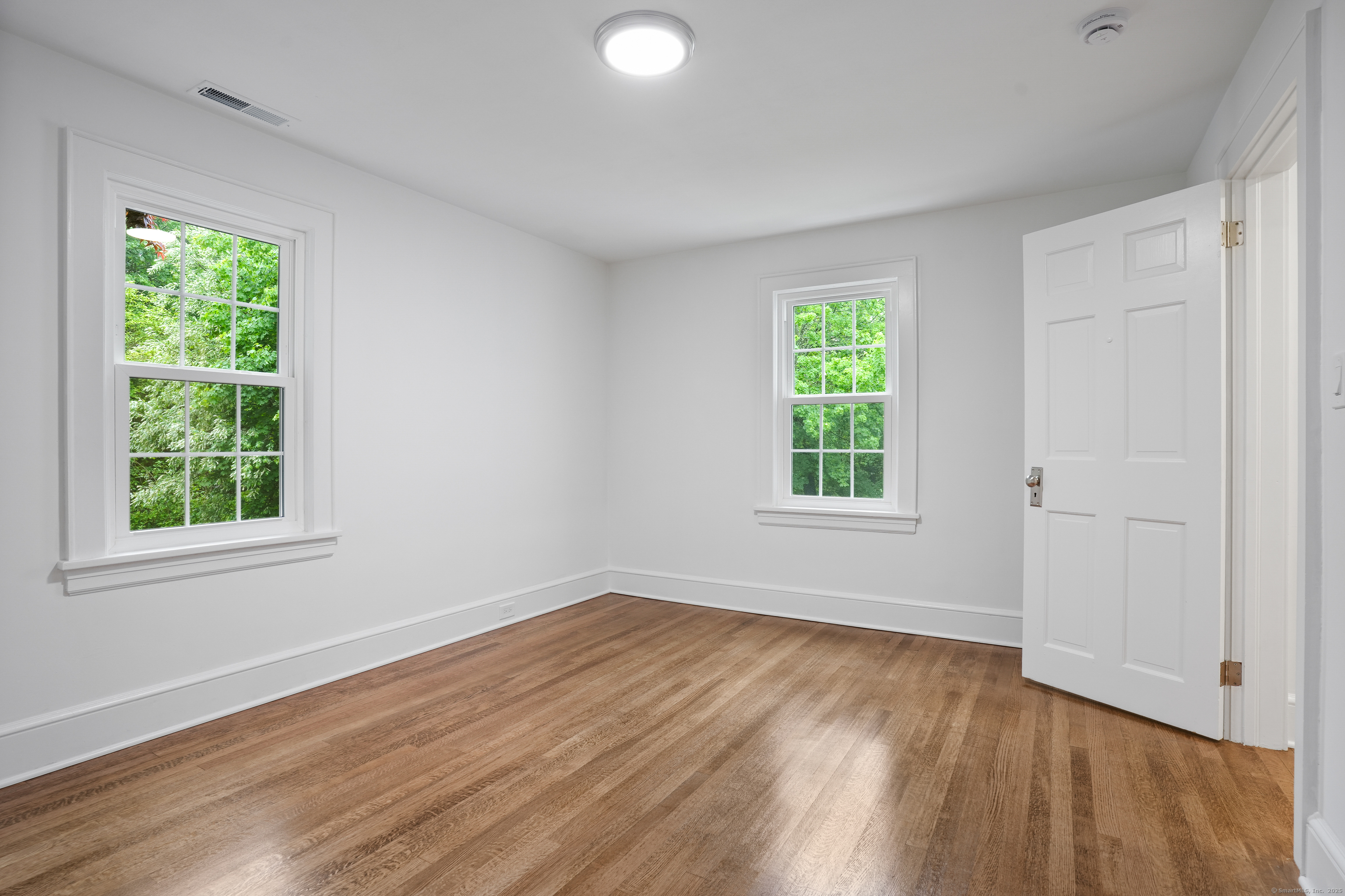 259 White Plains Road