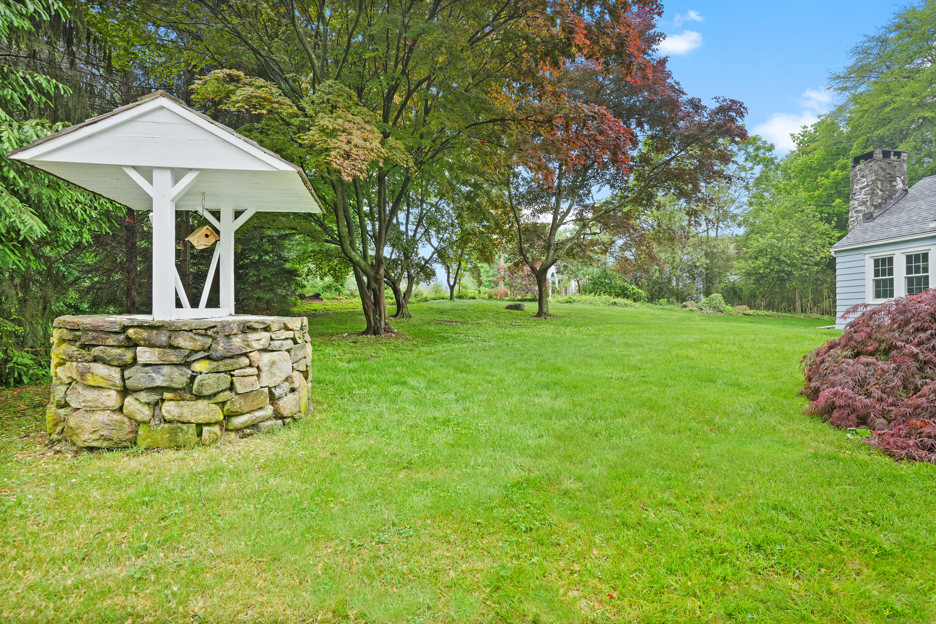 259 White Plains Road