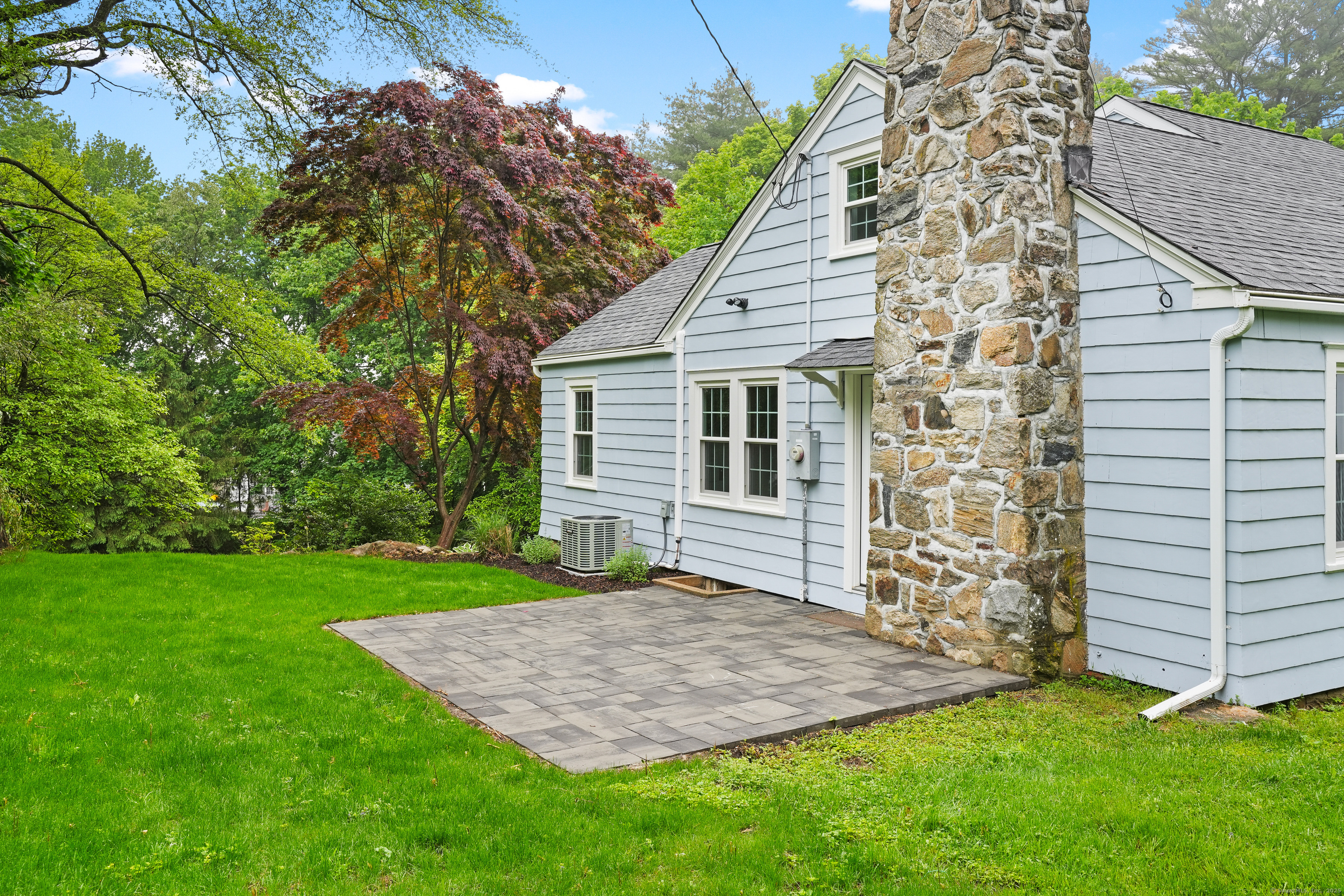 259 White Plains Road