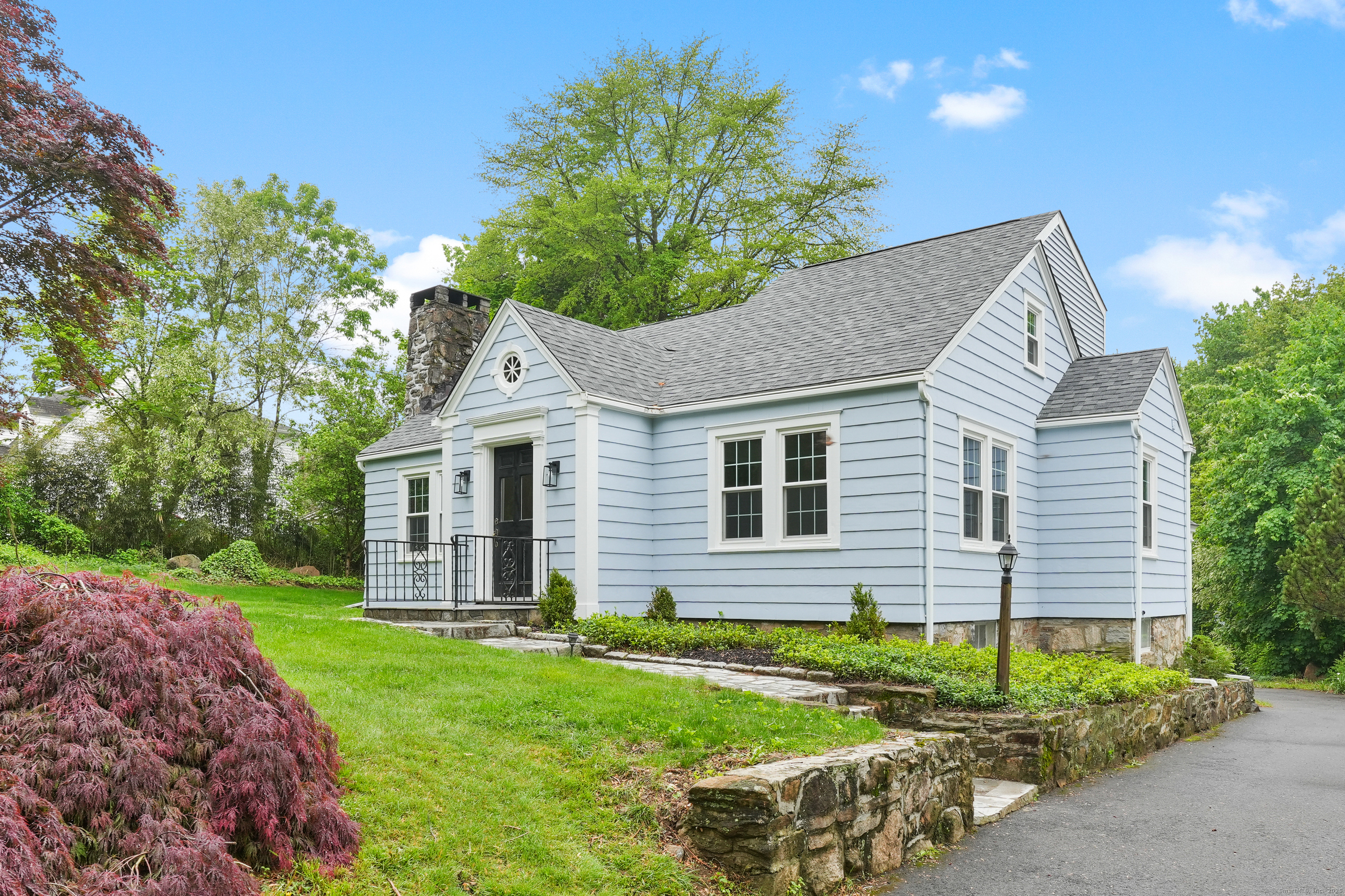 259 White Plains Road