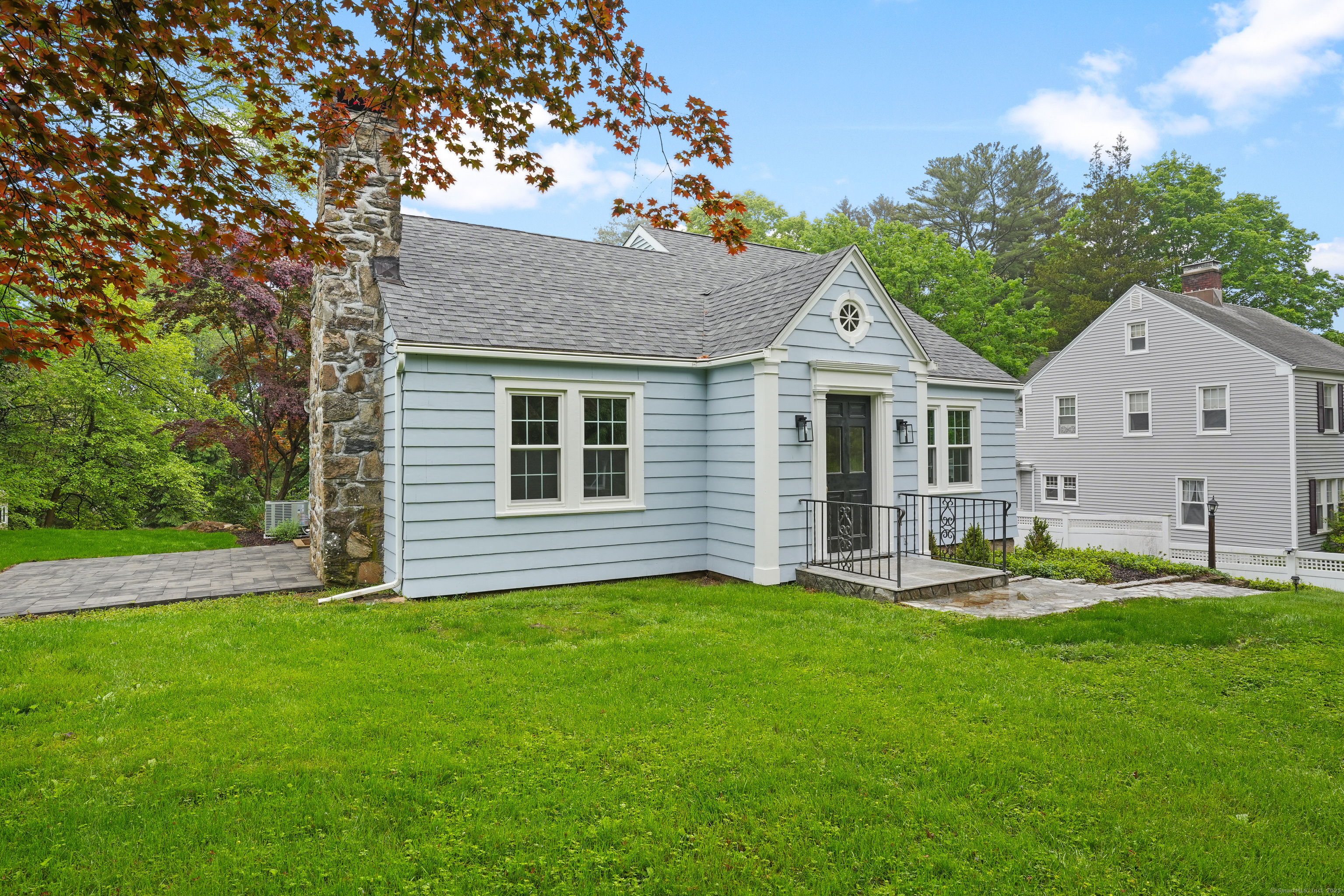 259 White Plains Road