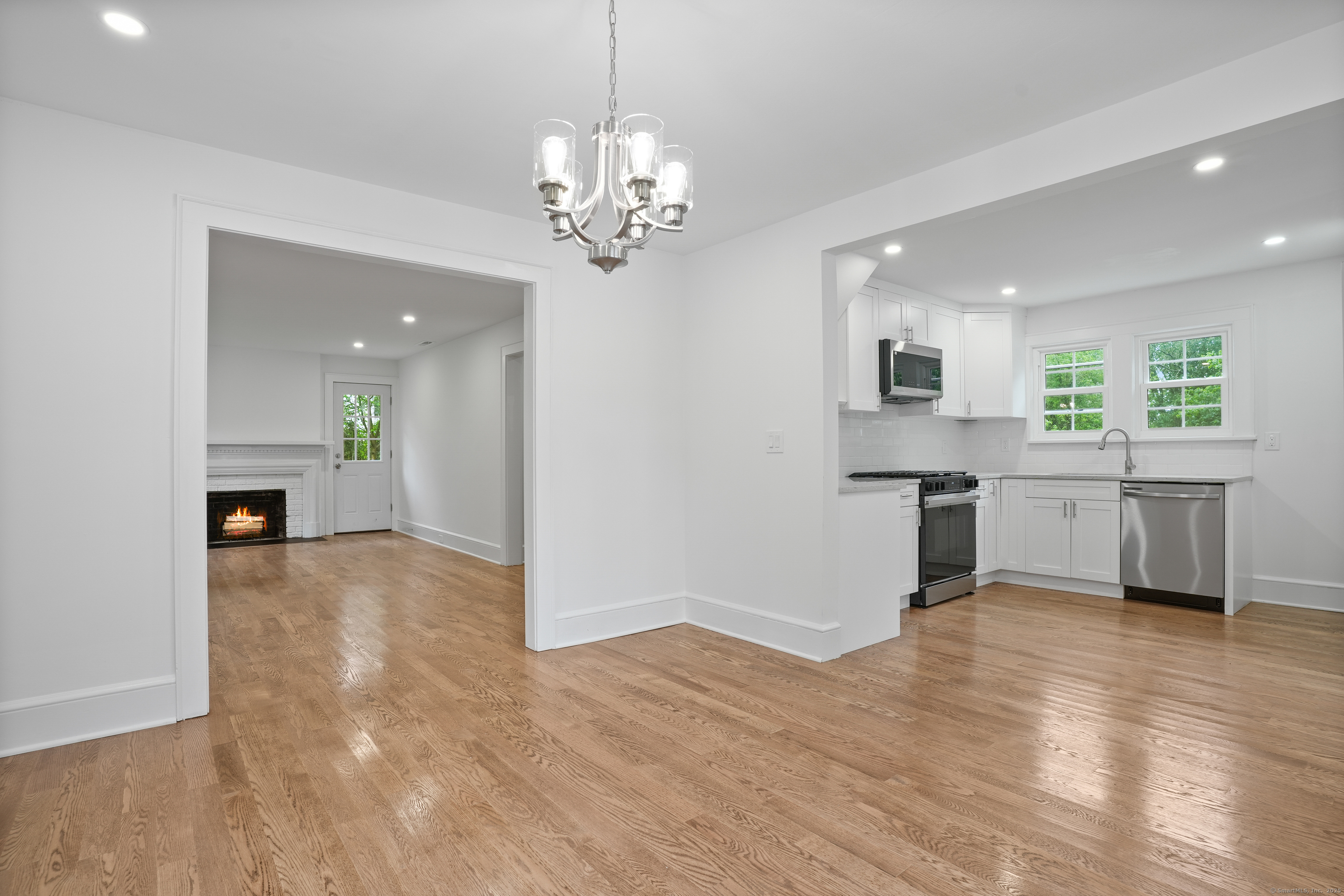 259 White Plains Road