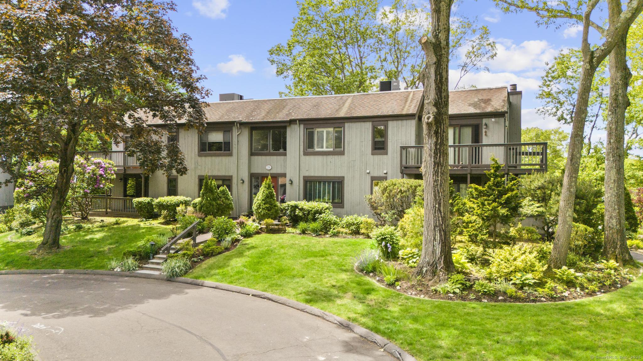 24 Harbour Village A
