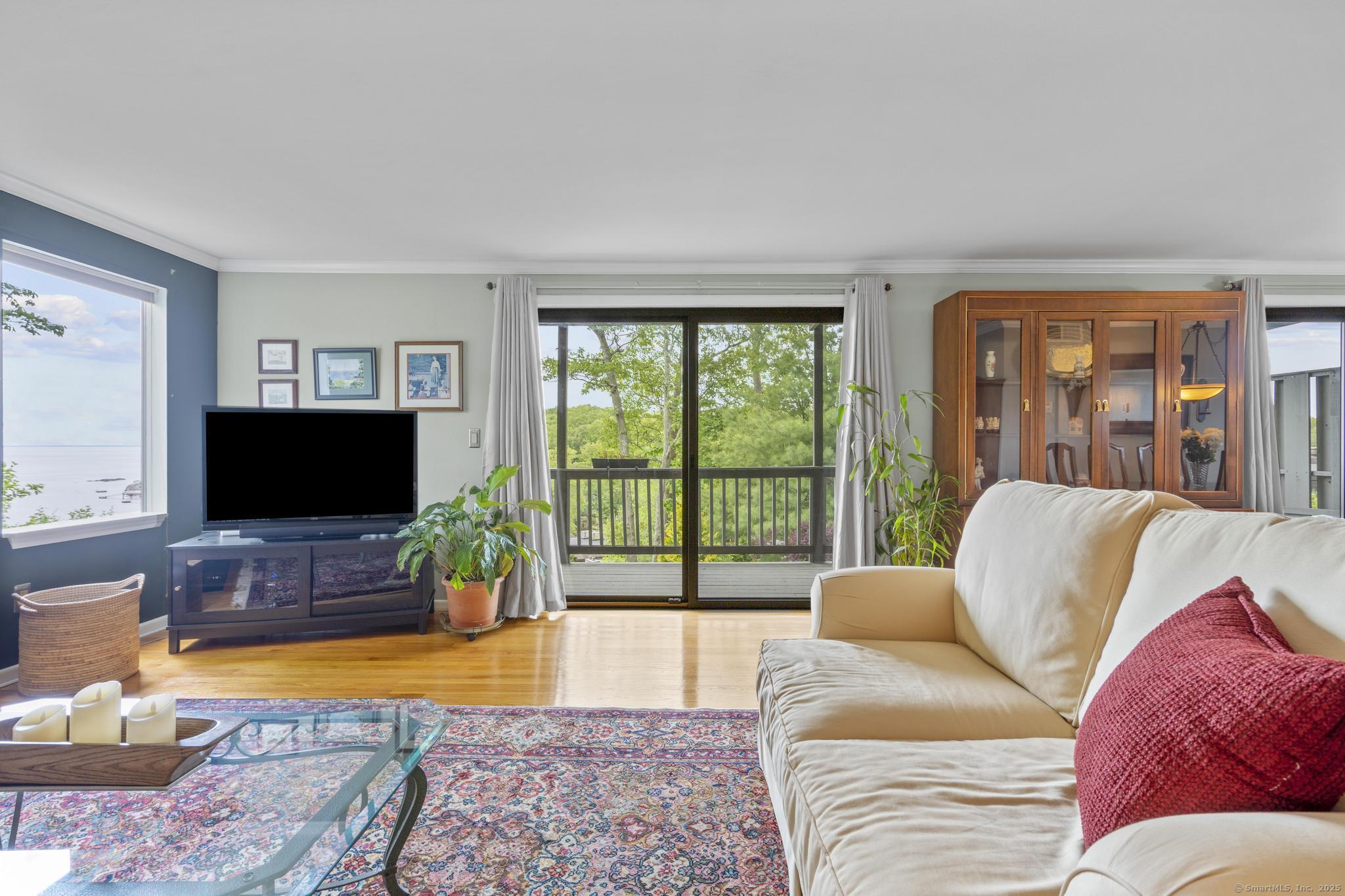 24 Harbour Village A