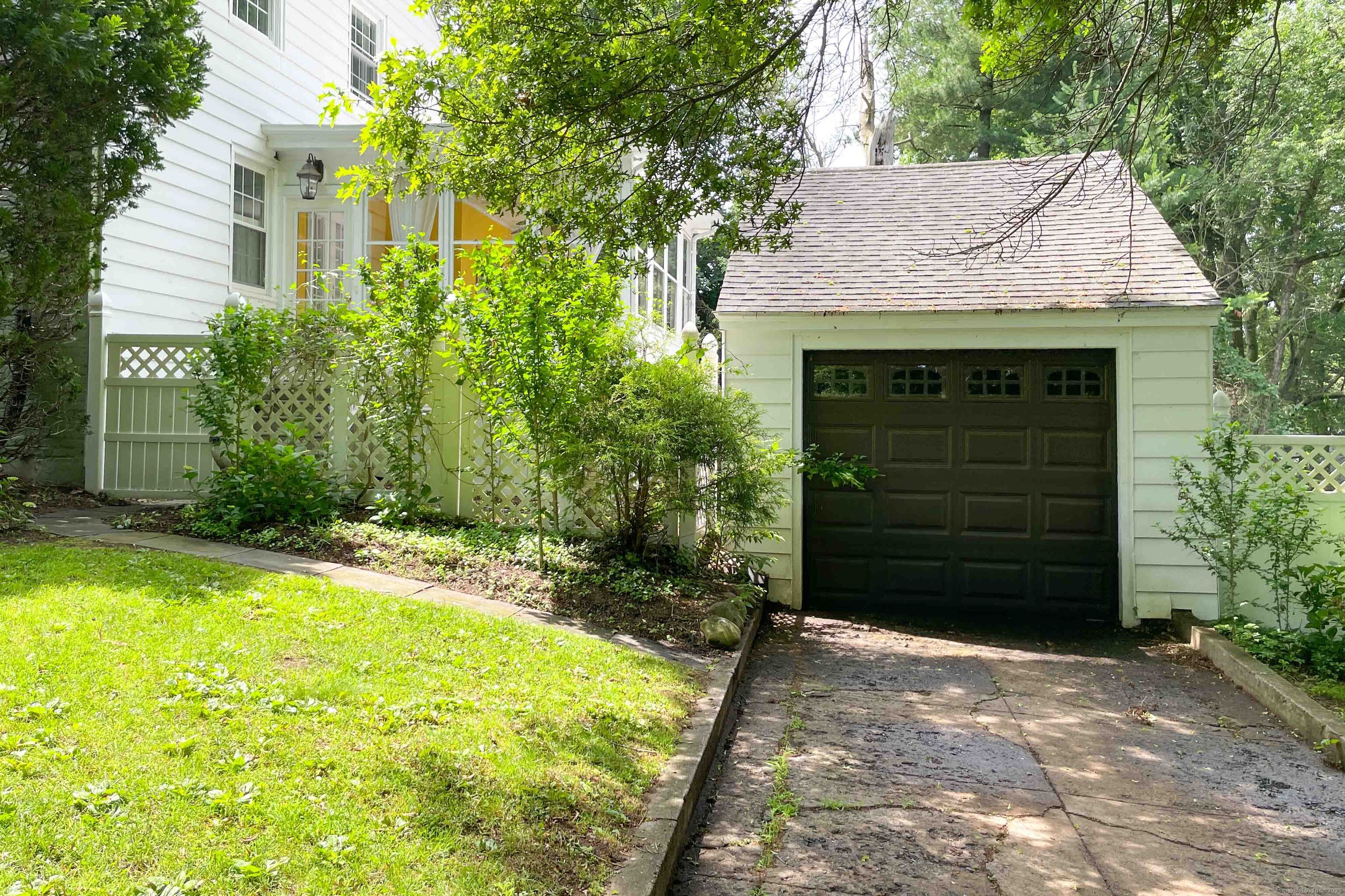200 Hemlock Road