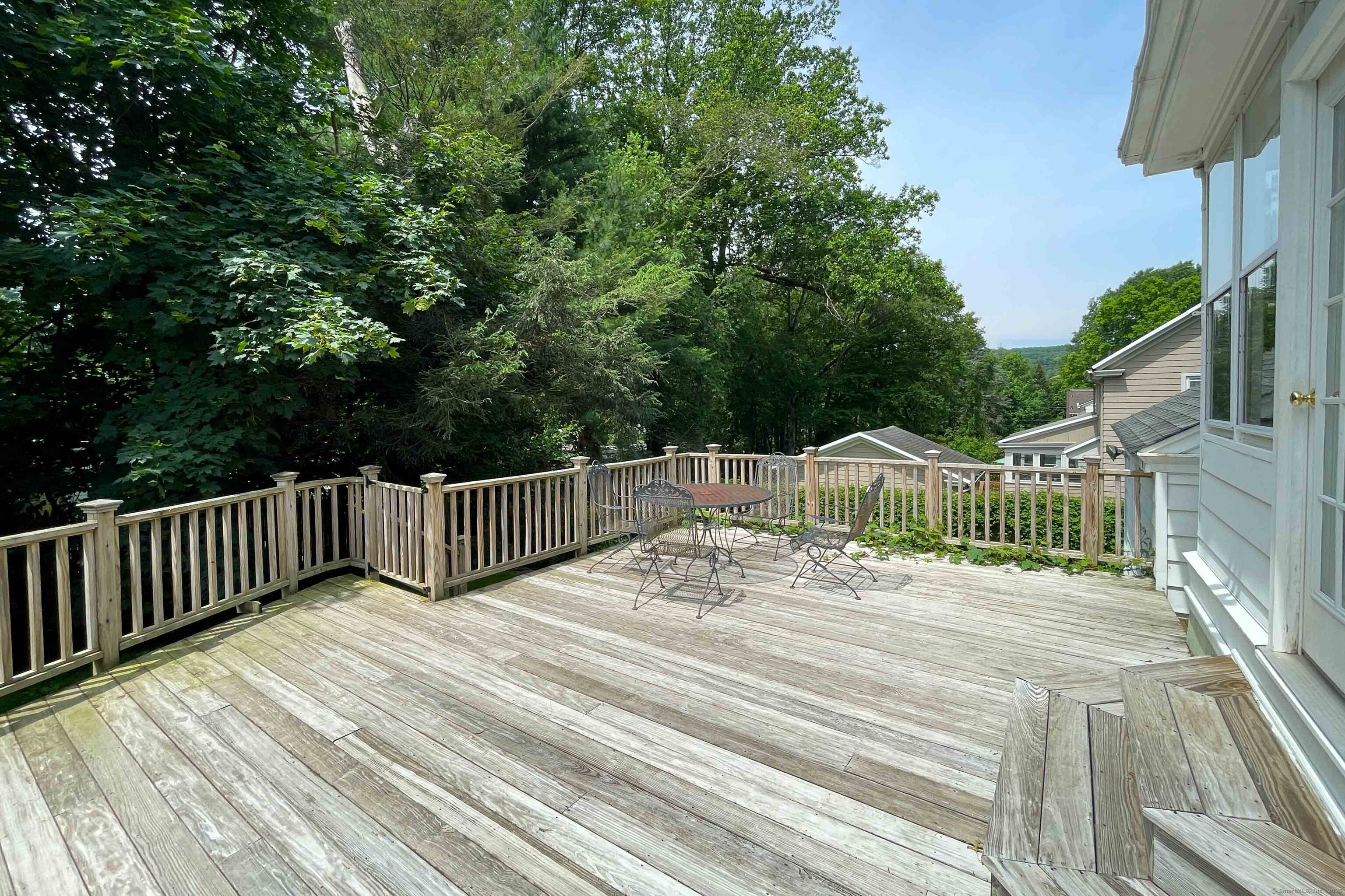 200 Hemlock Road
