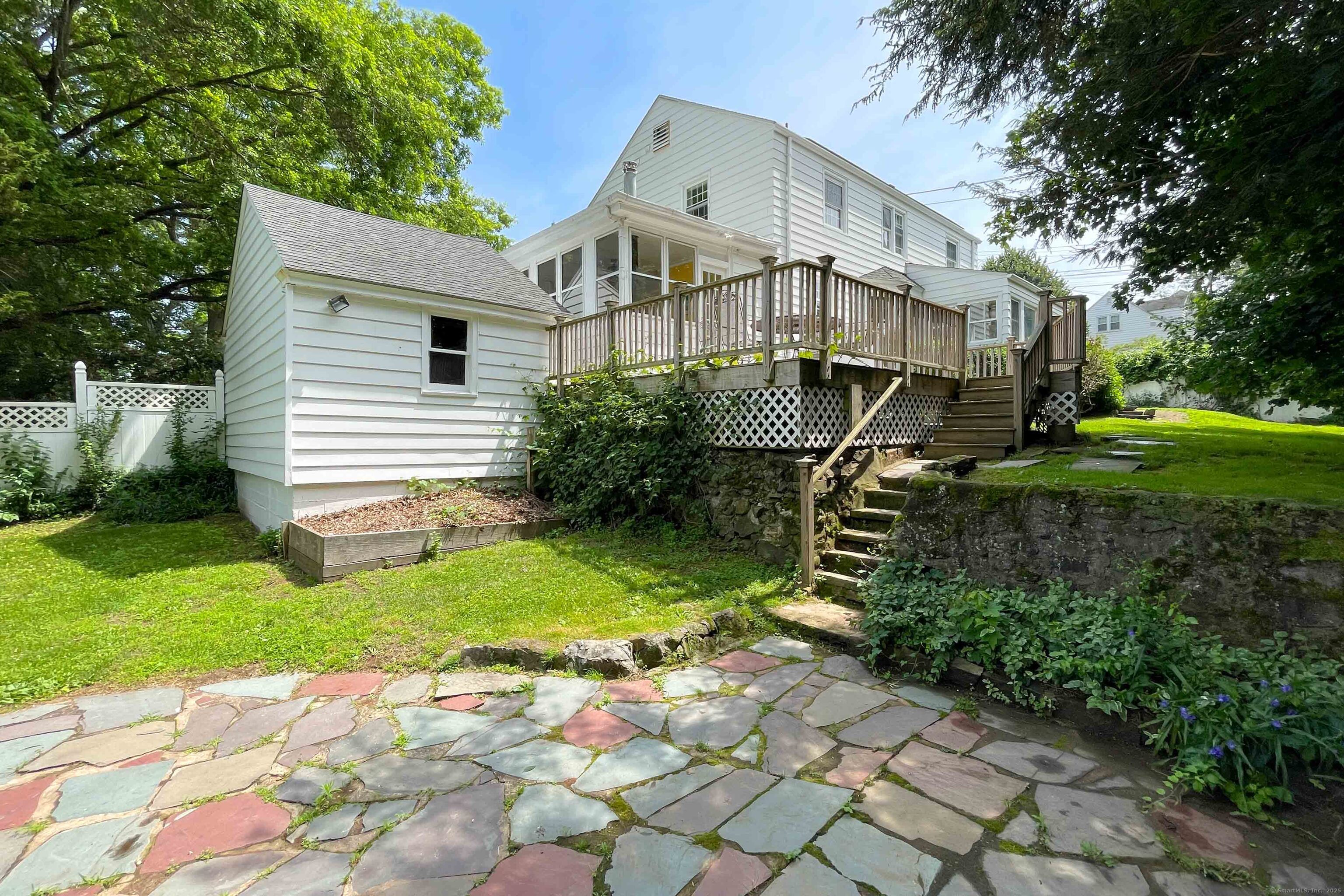 200 Hemlock Road