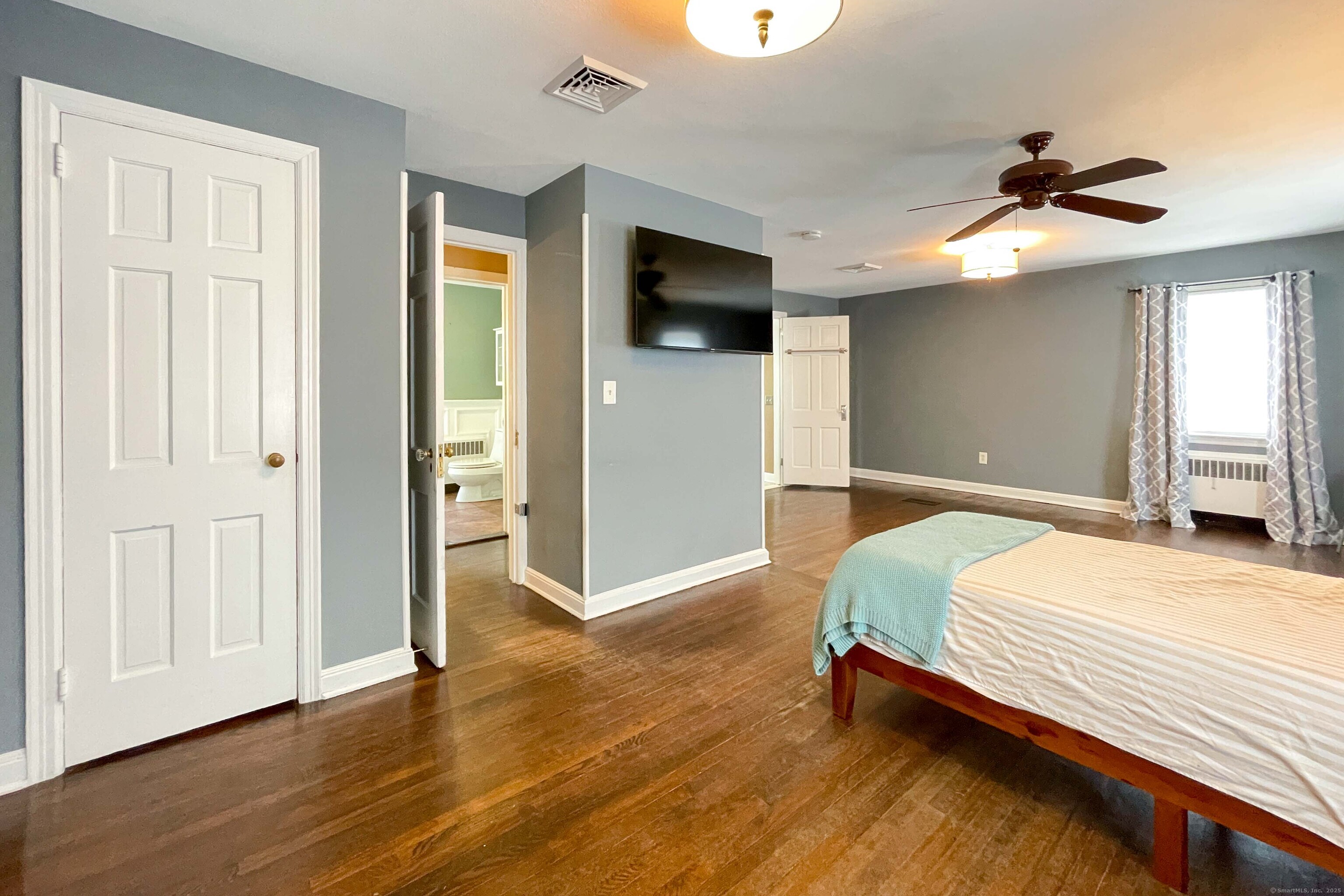 200 Hemlock Road