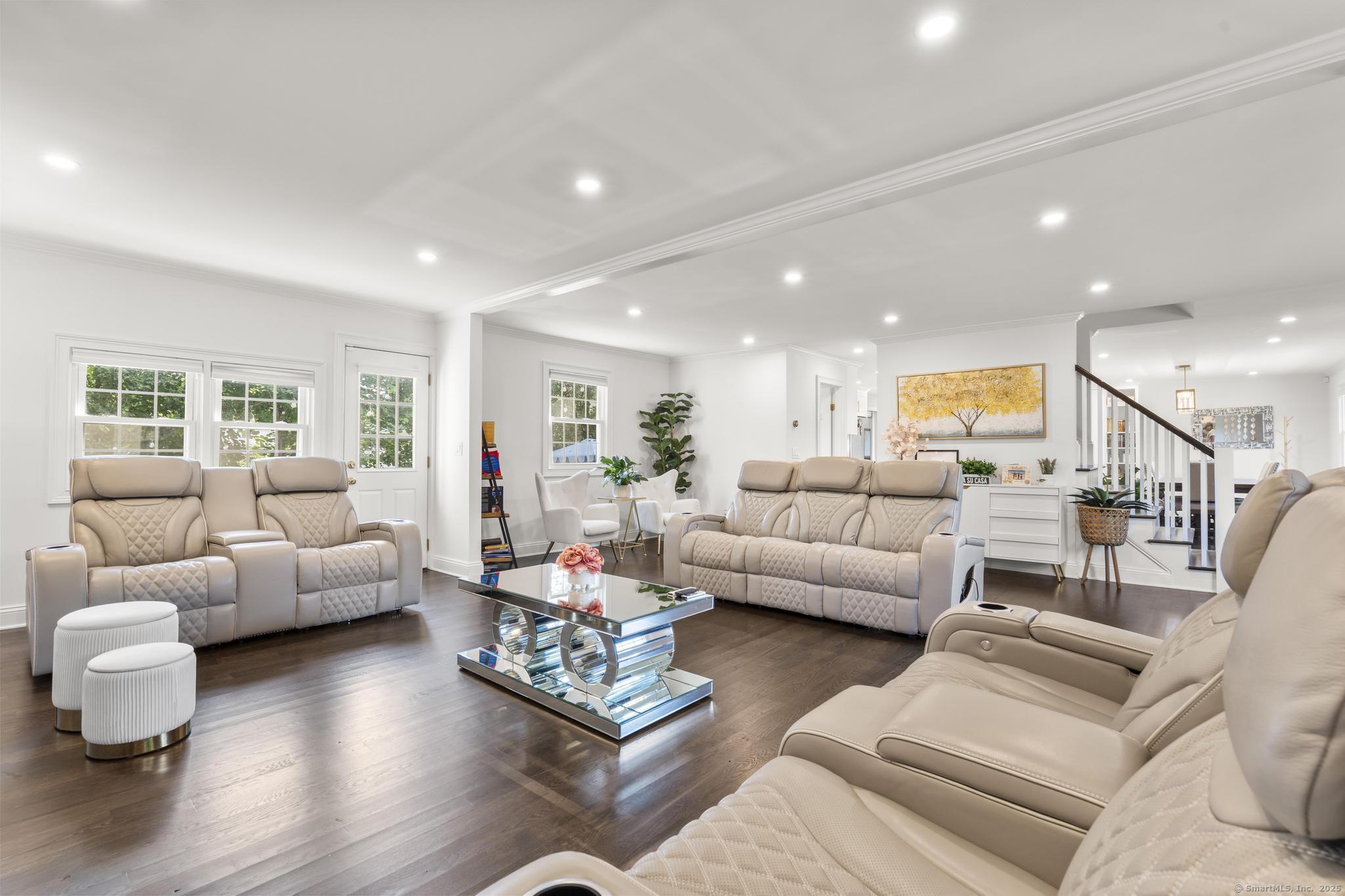 22 Sigwin Drive