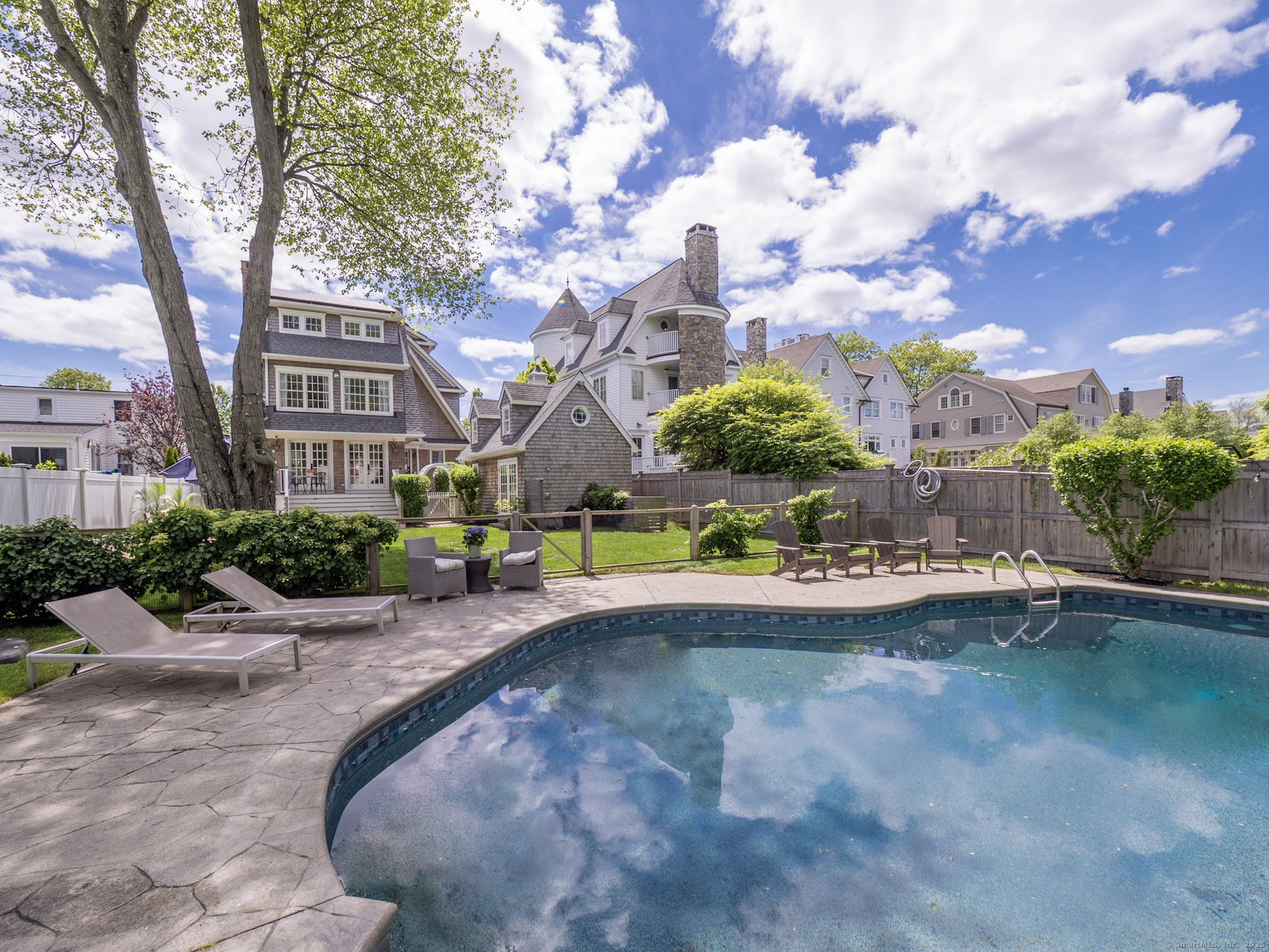 275 Lalley Boulevard