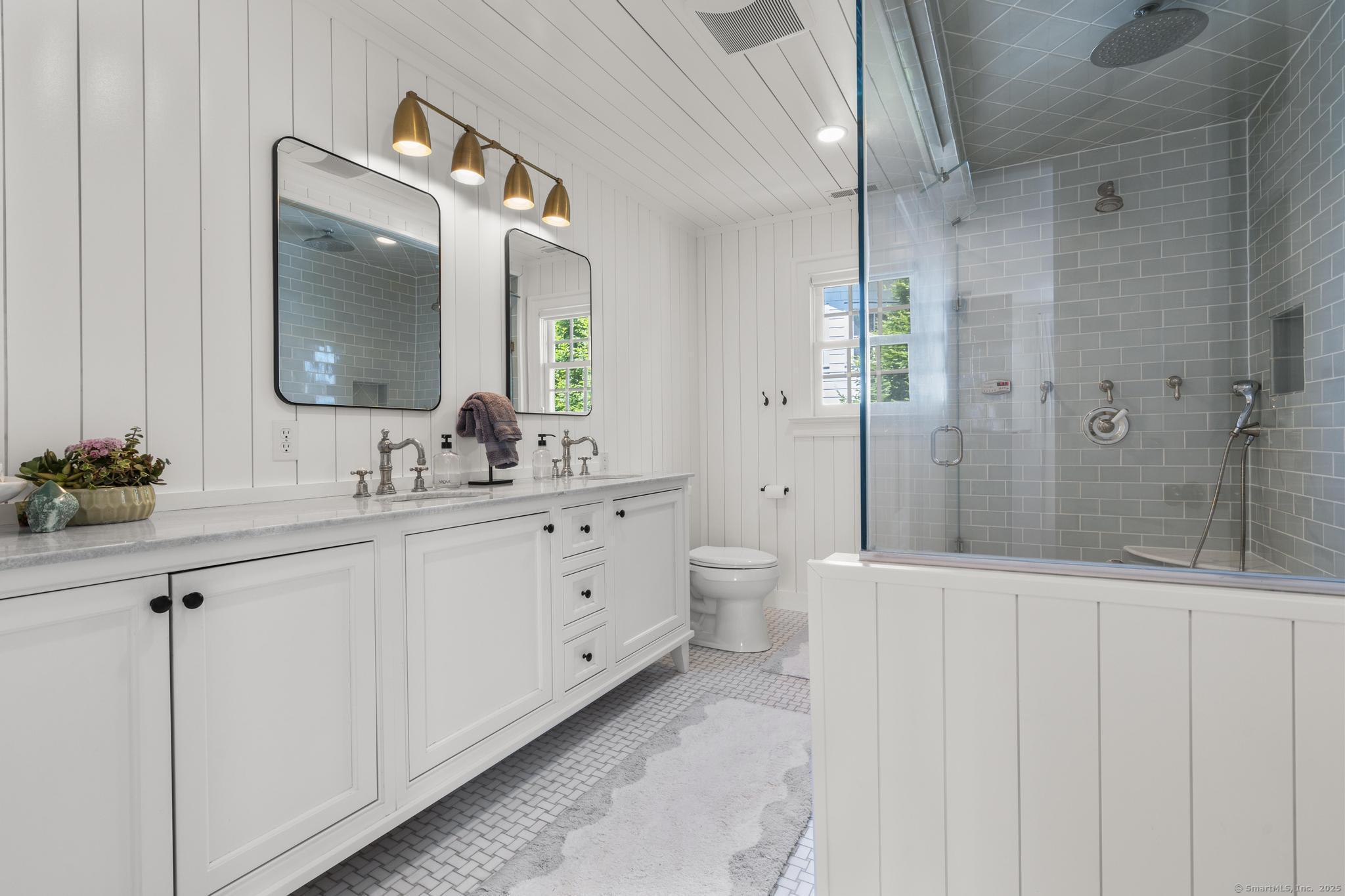 275 Lalley Boulevard