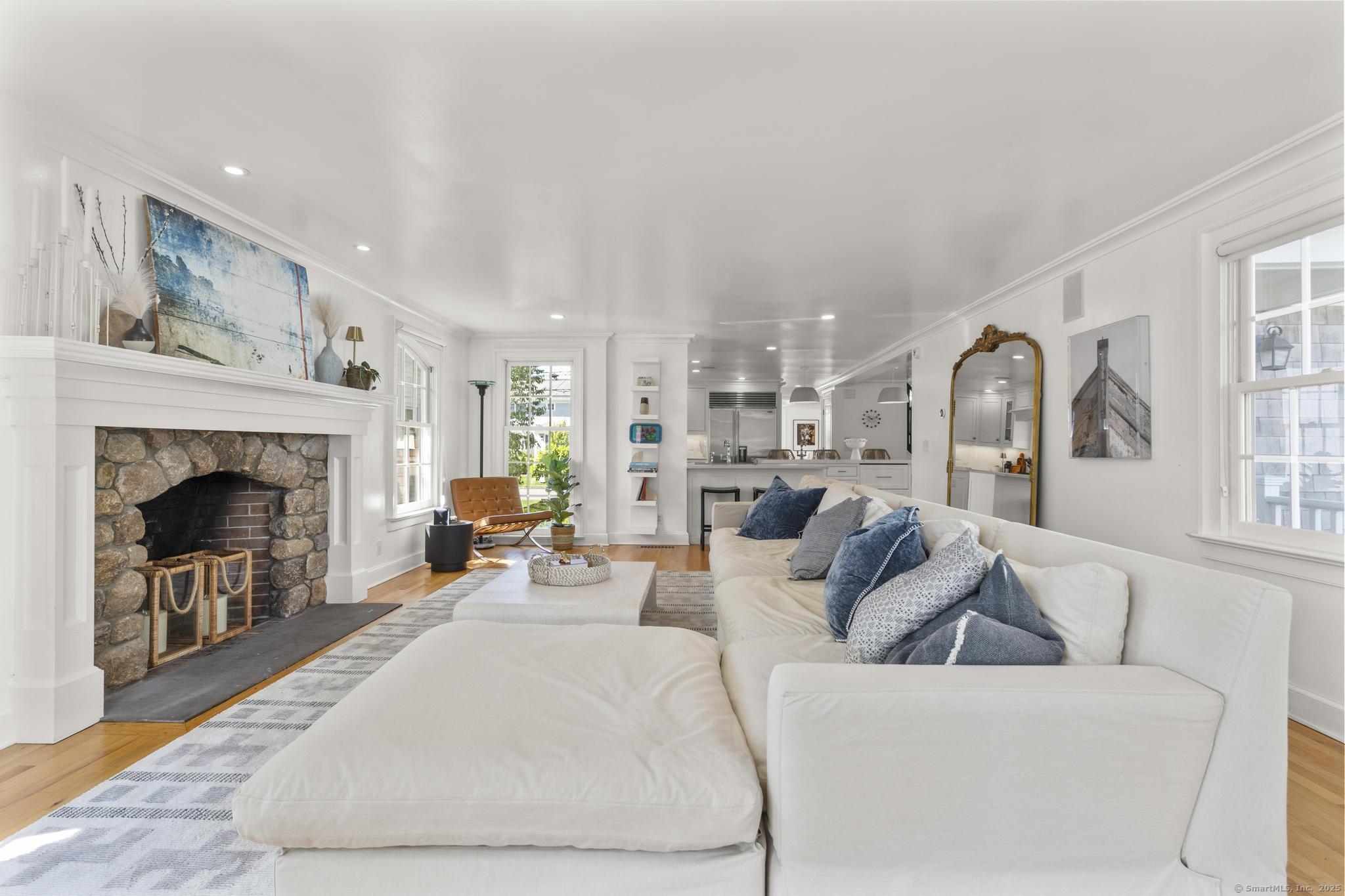 275 Lalley Boulevard