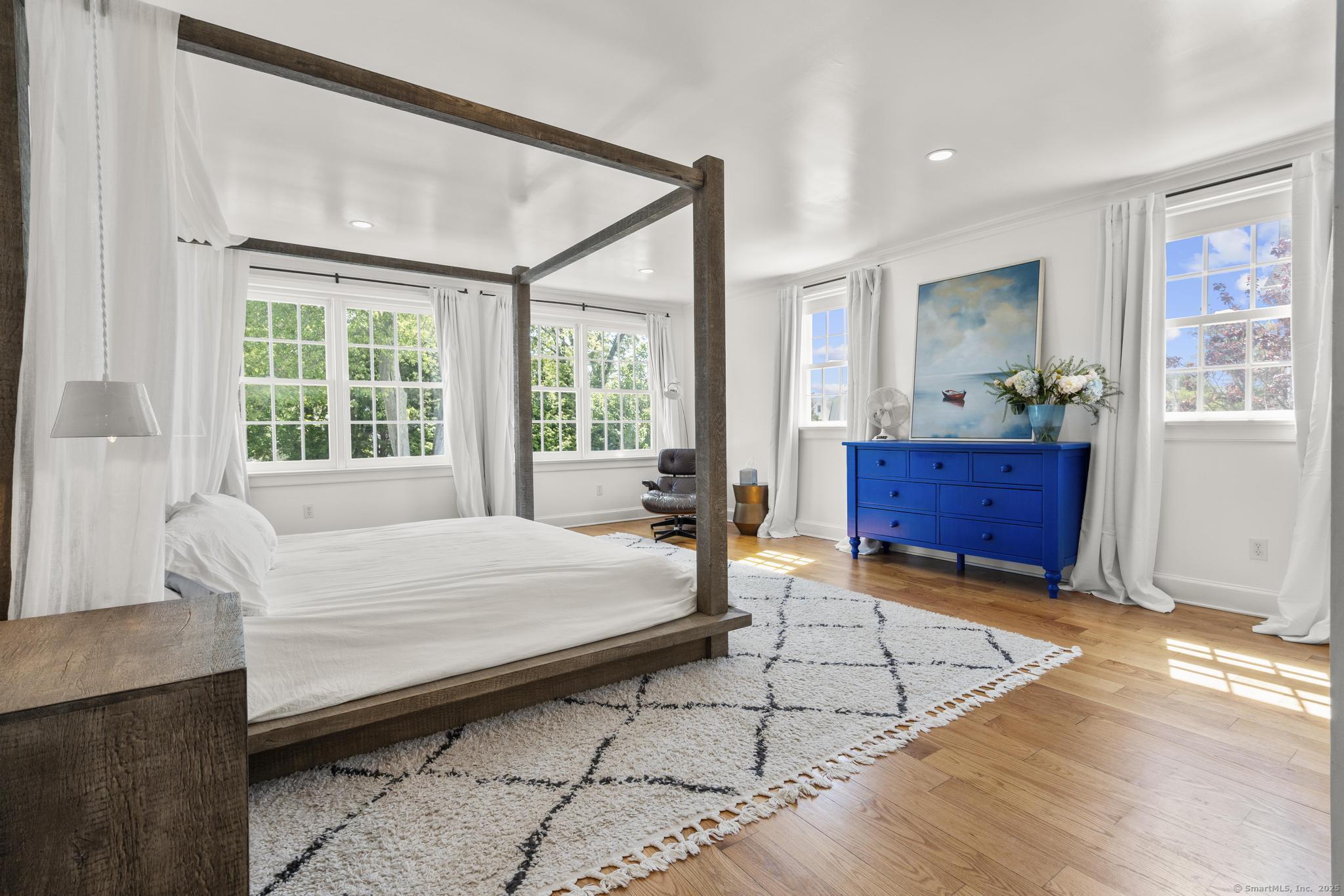 275 Lalley Boulevard