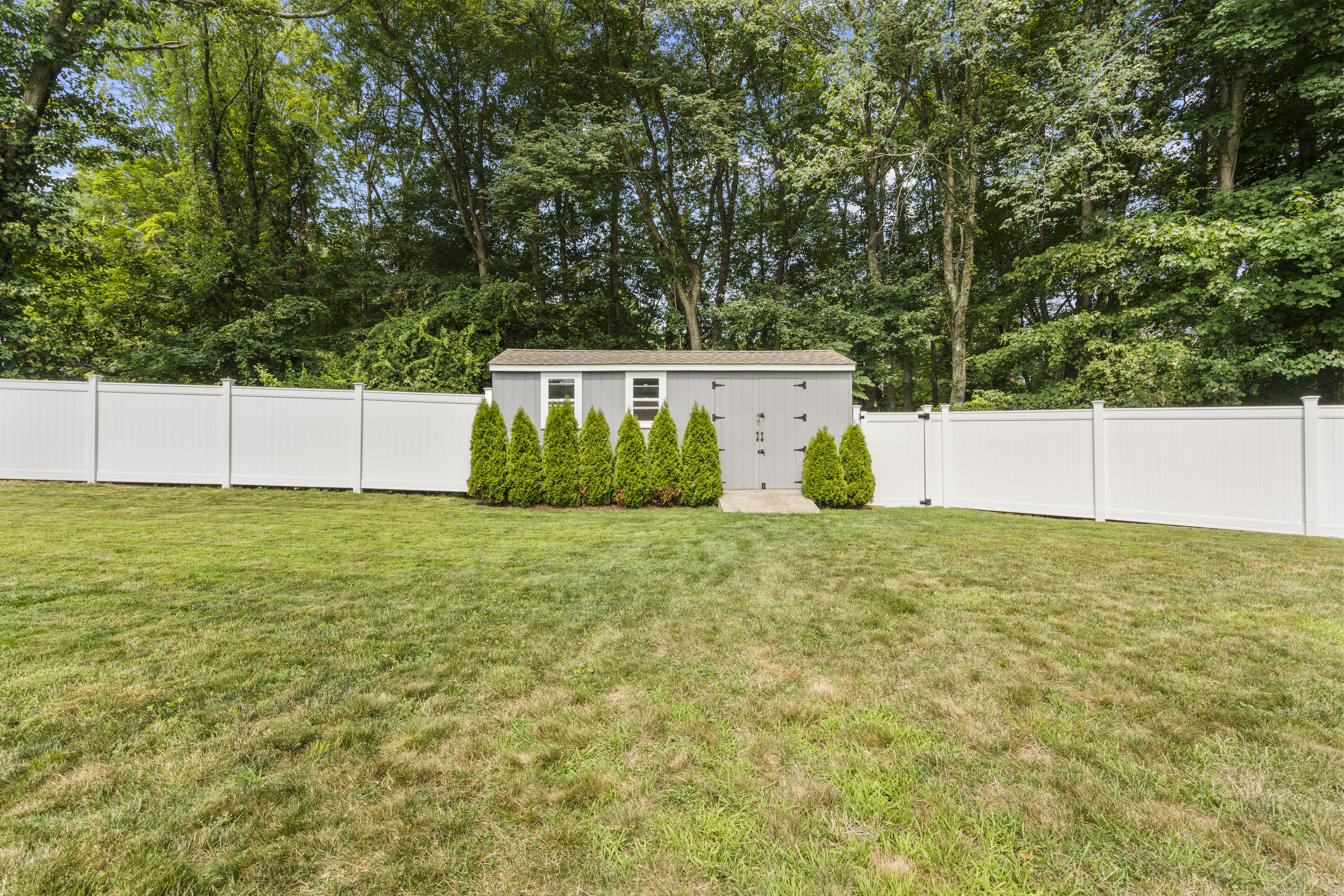 16 Camelot Drive
