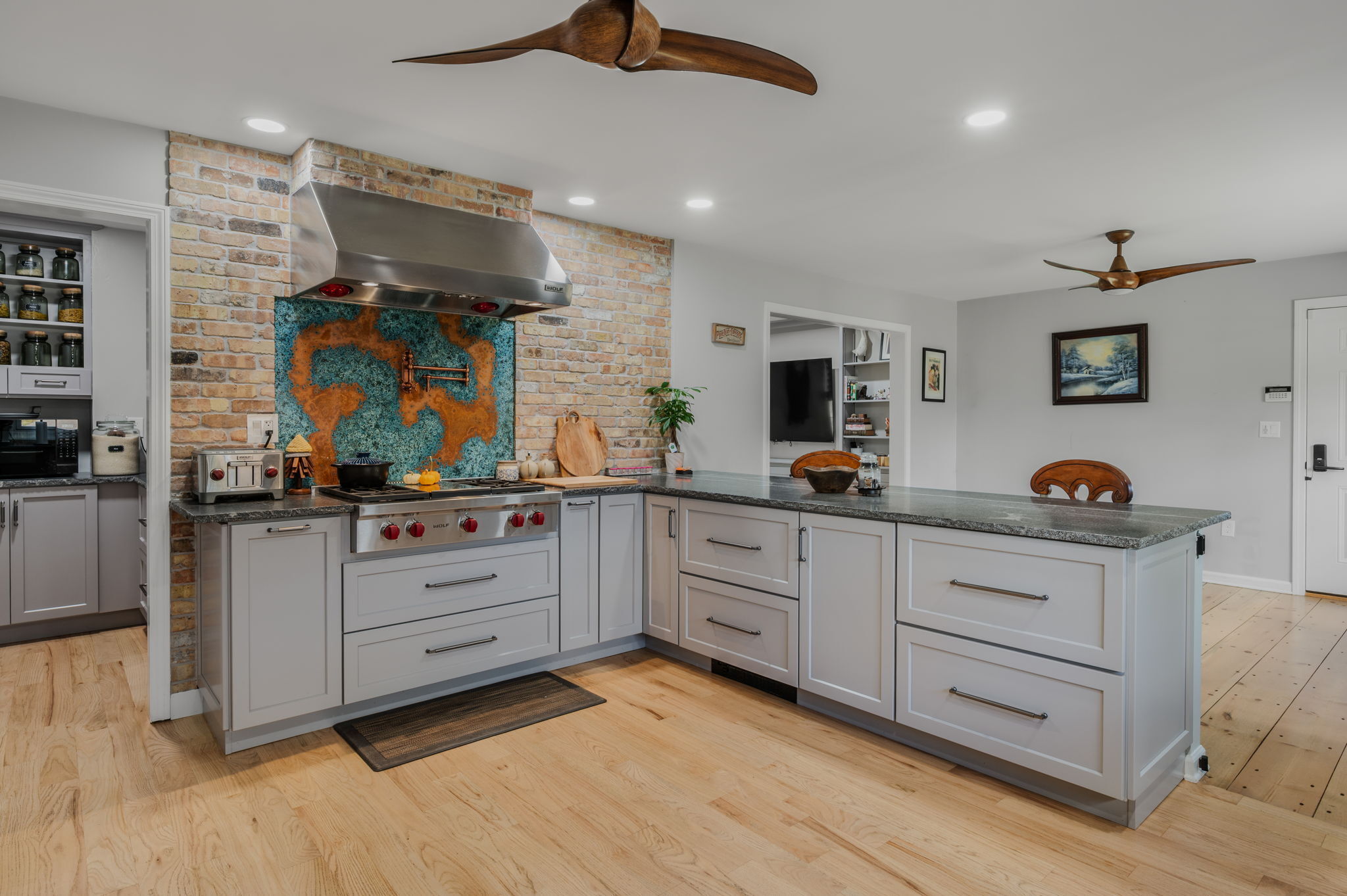 15 Briarwood Drive