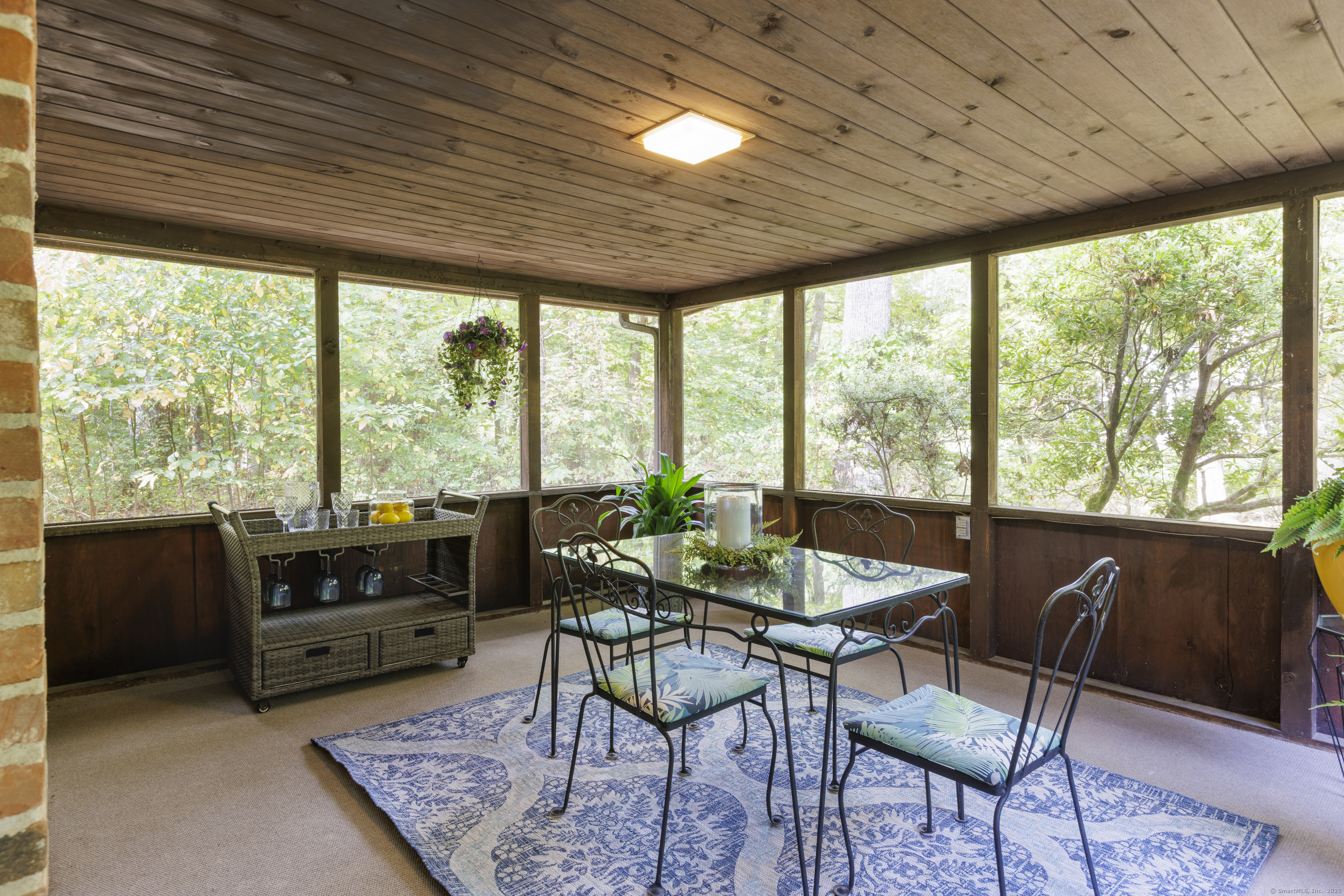 37 Pine Drive