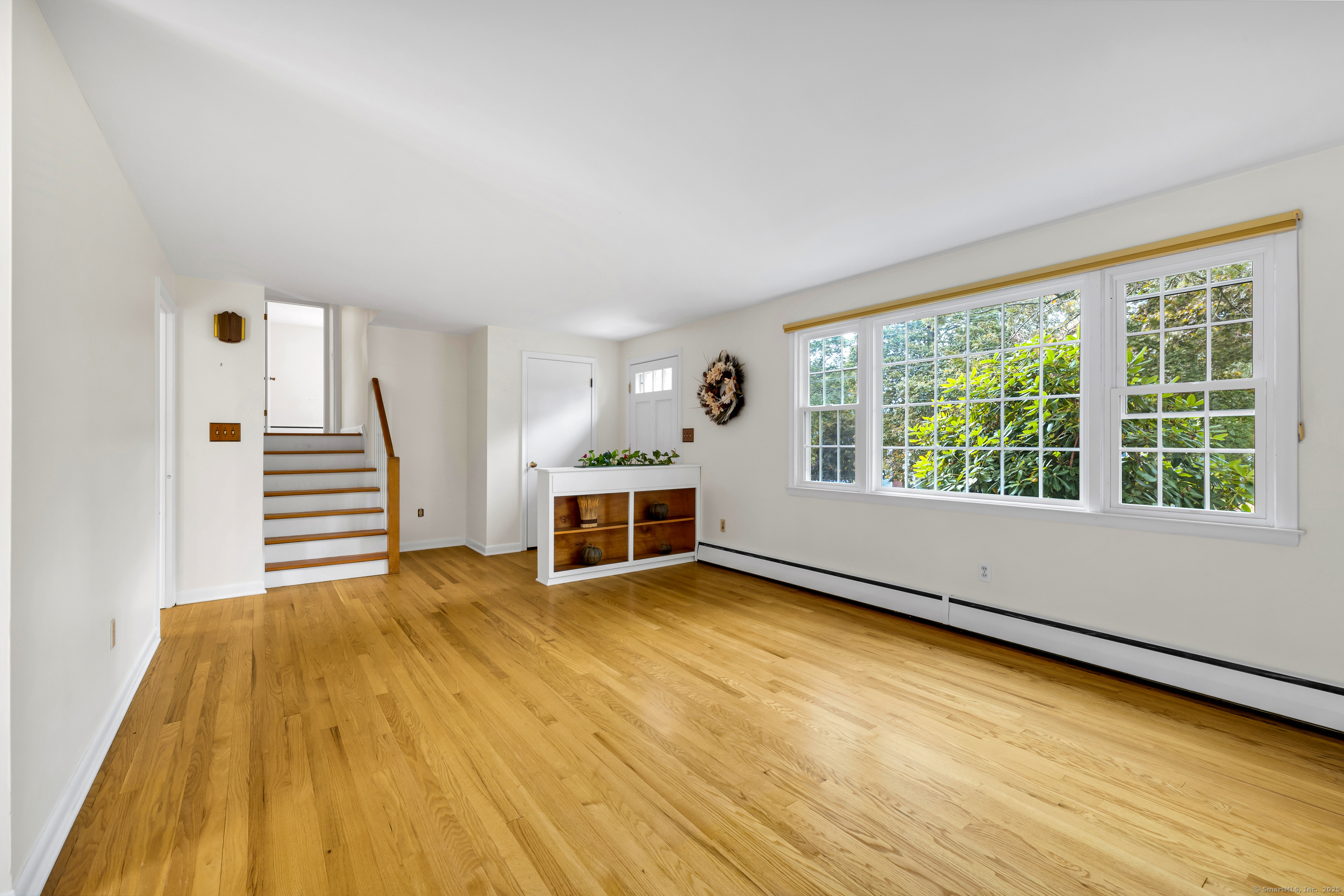 42 Horseshoe Road