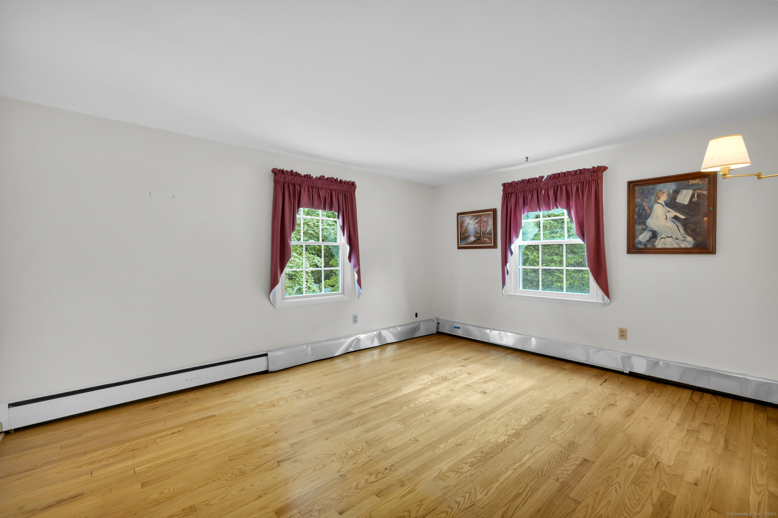 42 Horseshoe Road