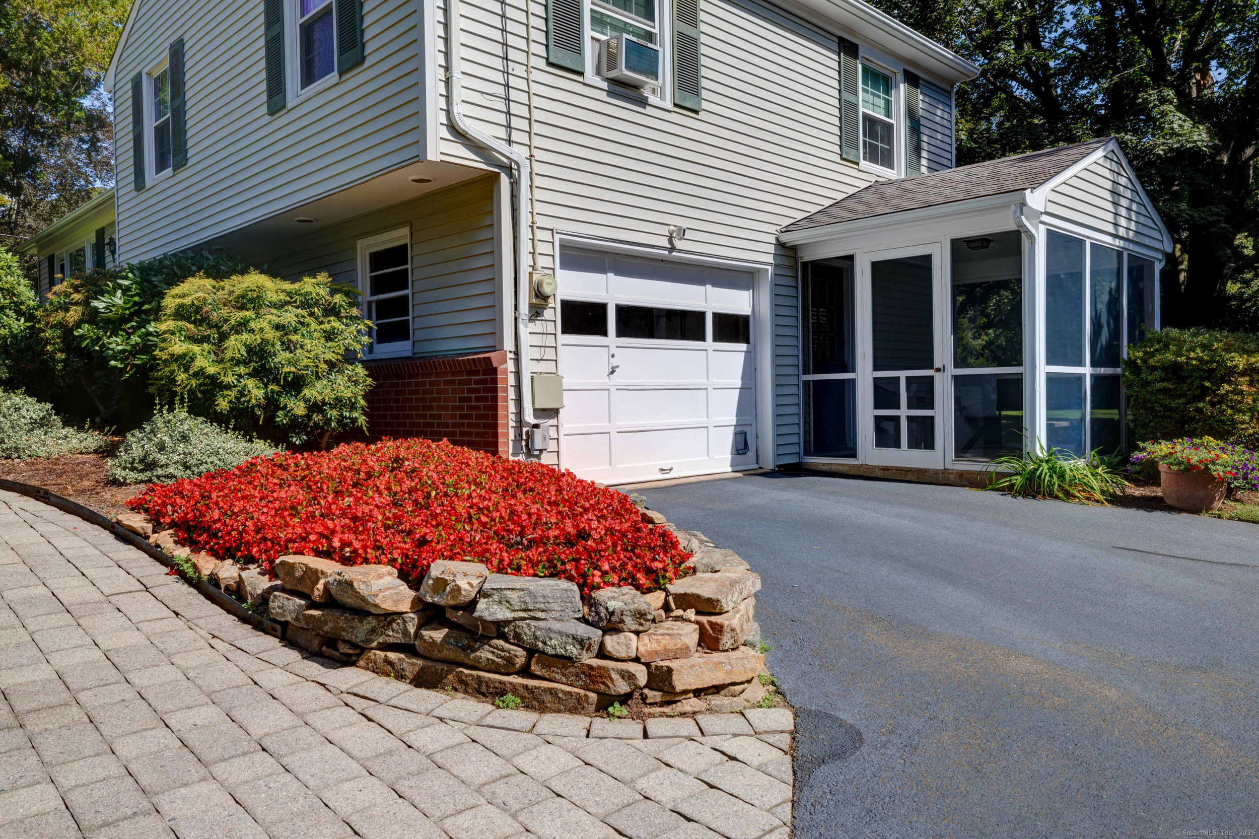 42 Horseshoe Road