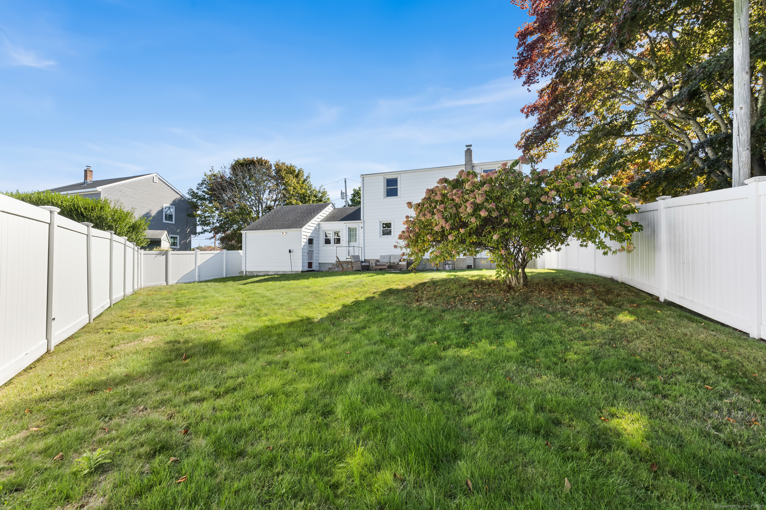 9 Mayflower Court