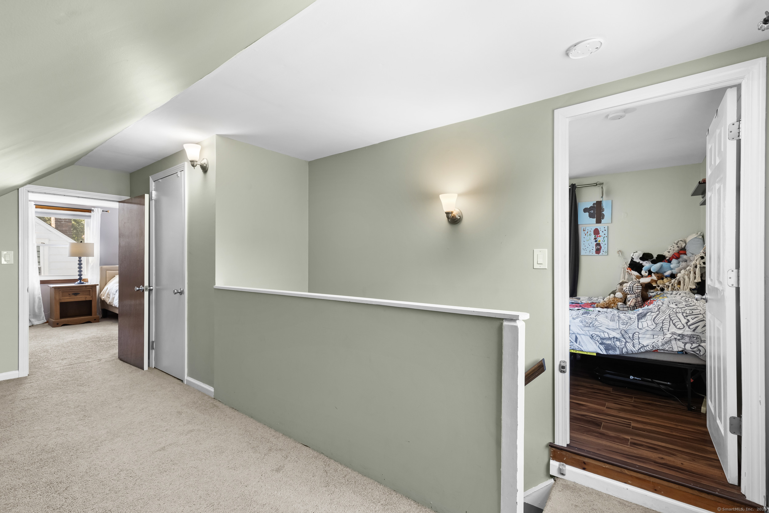 9 Mayflower Court