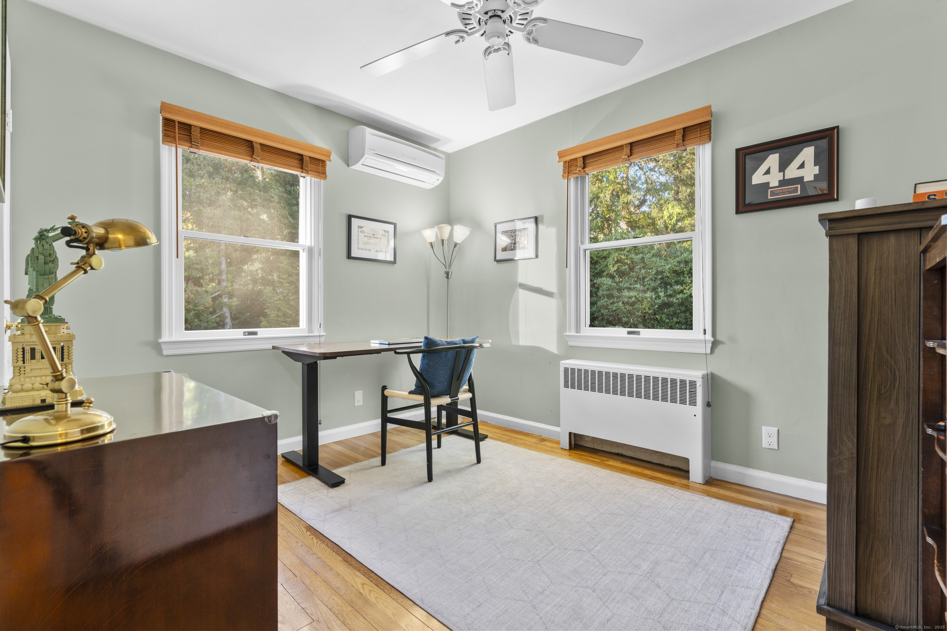 60 Winnepoge Drive