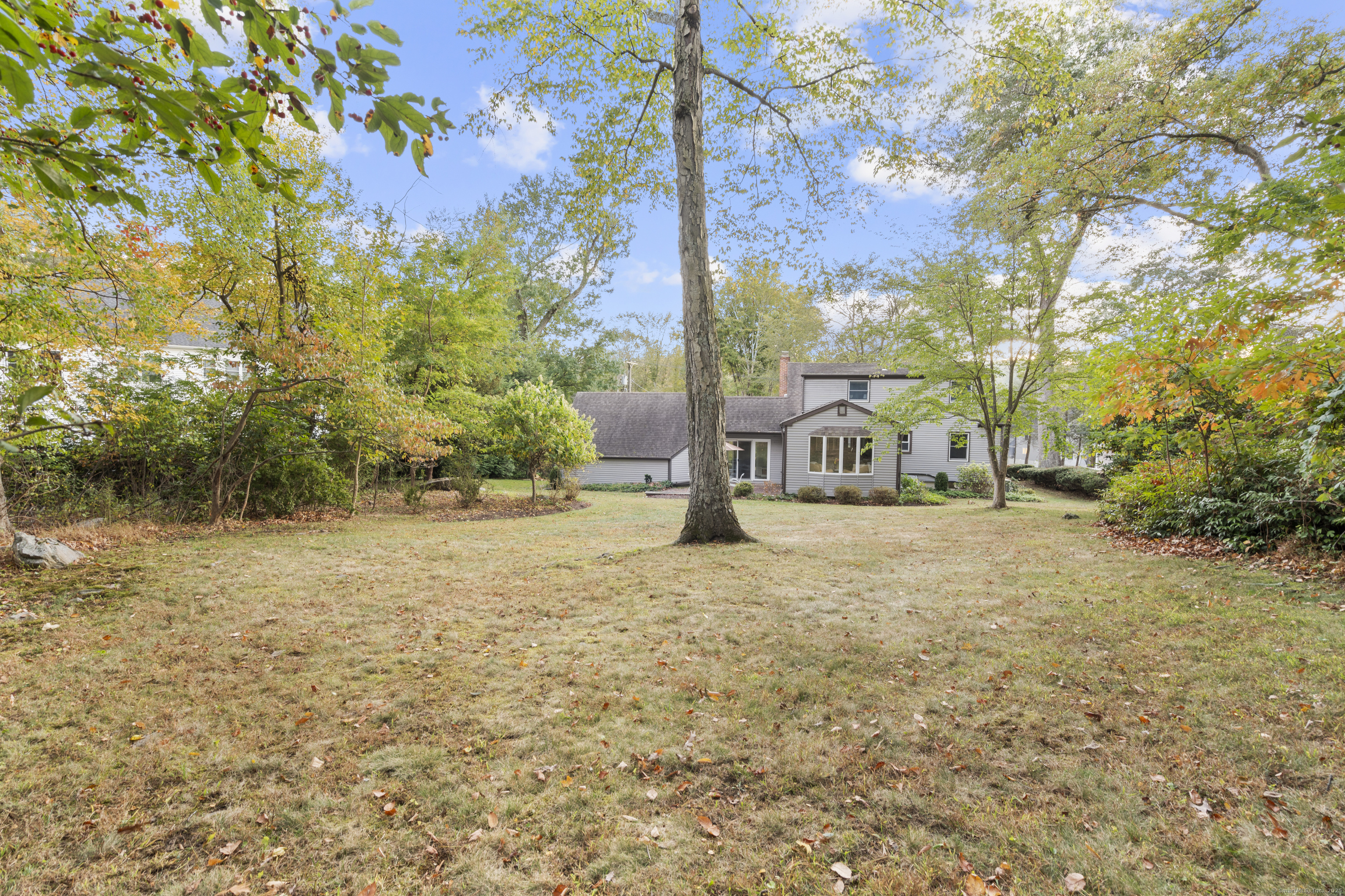 60 Winnepoge Drive