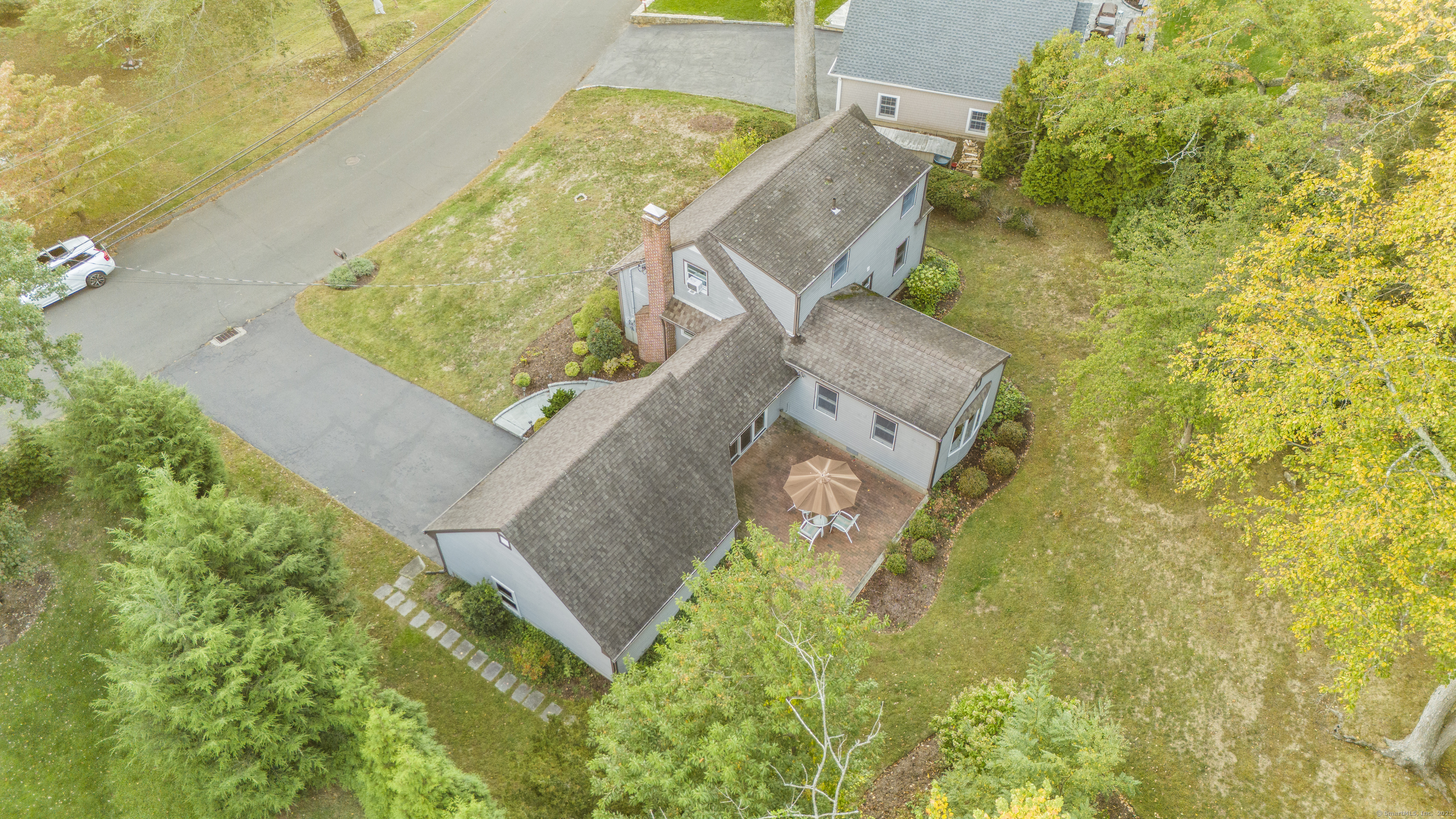 60 Winnepoge Drive