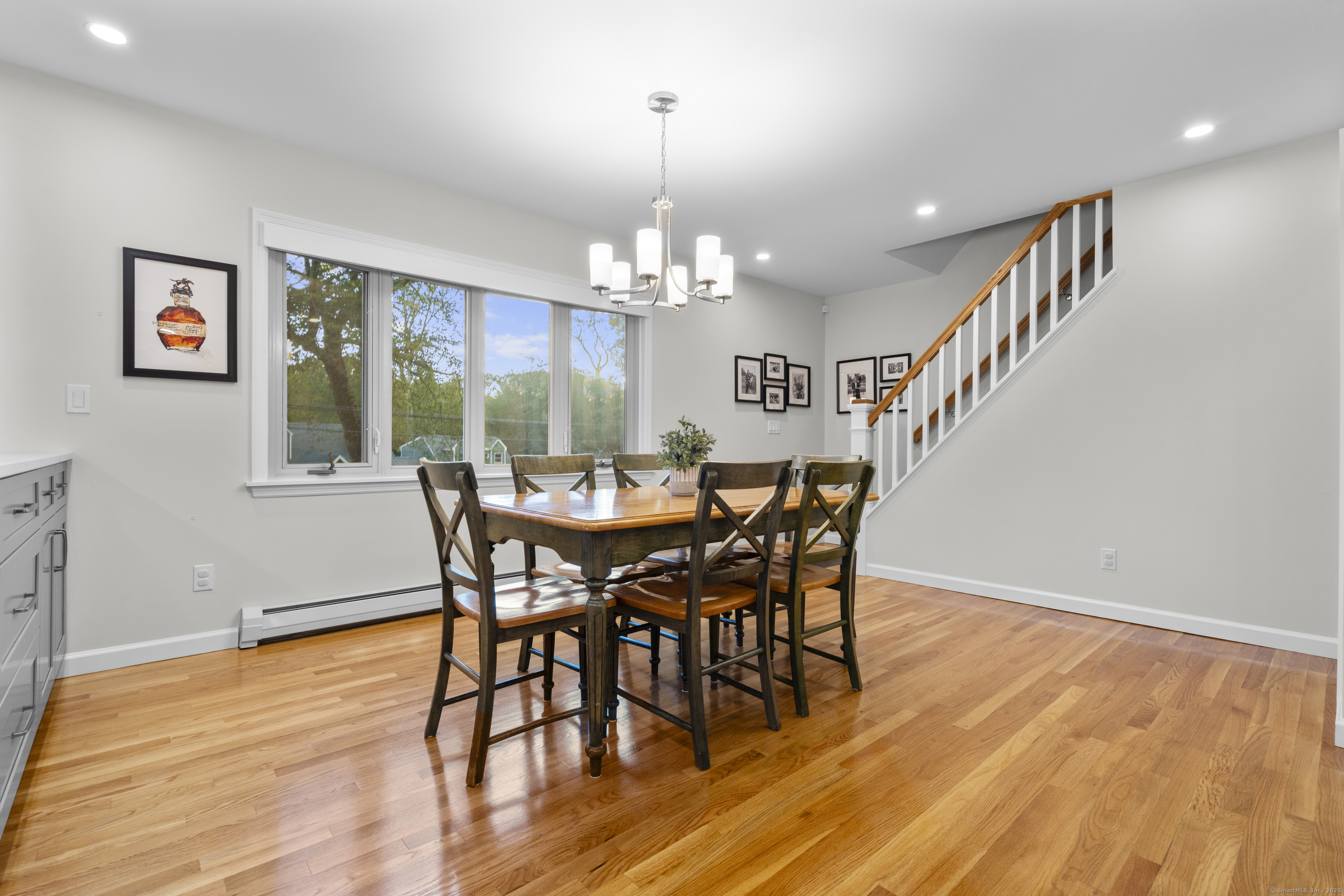 60 Winnepoge Drive