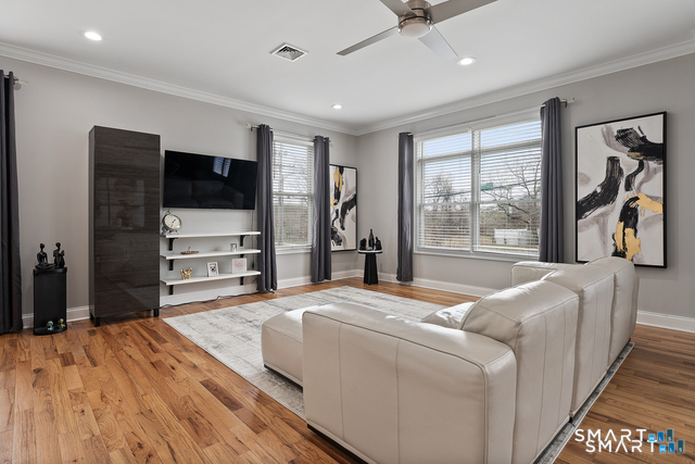 130 Brentwood Avenue