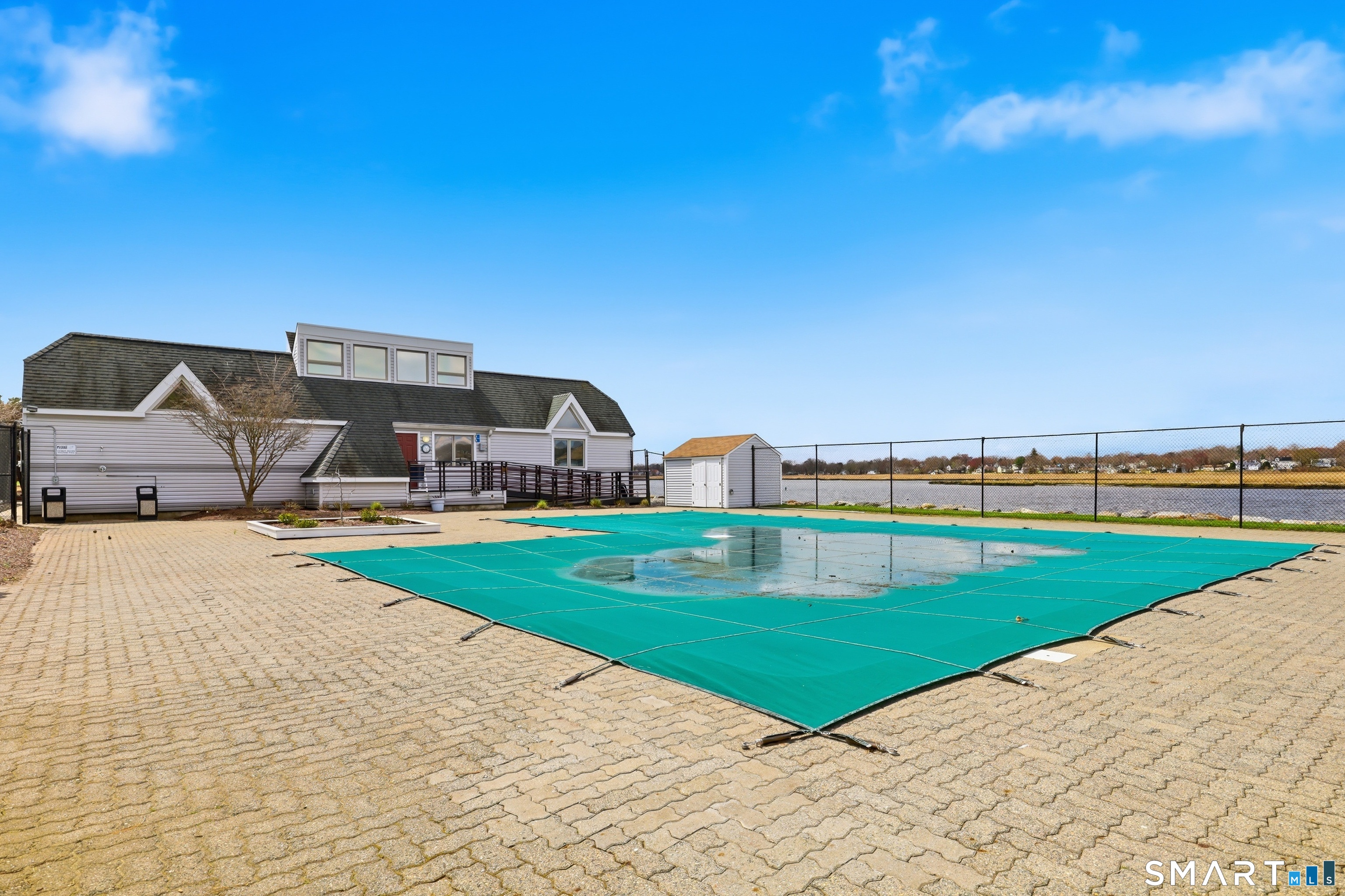 814 Popes Island Road 814