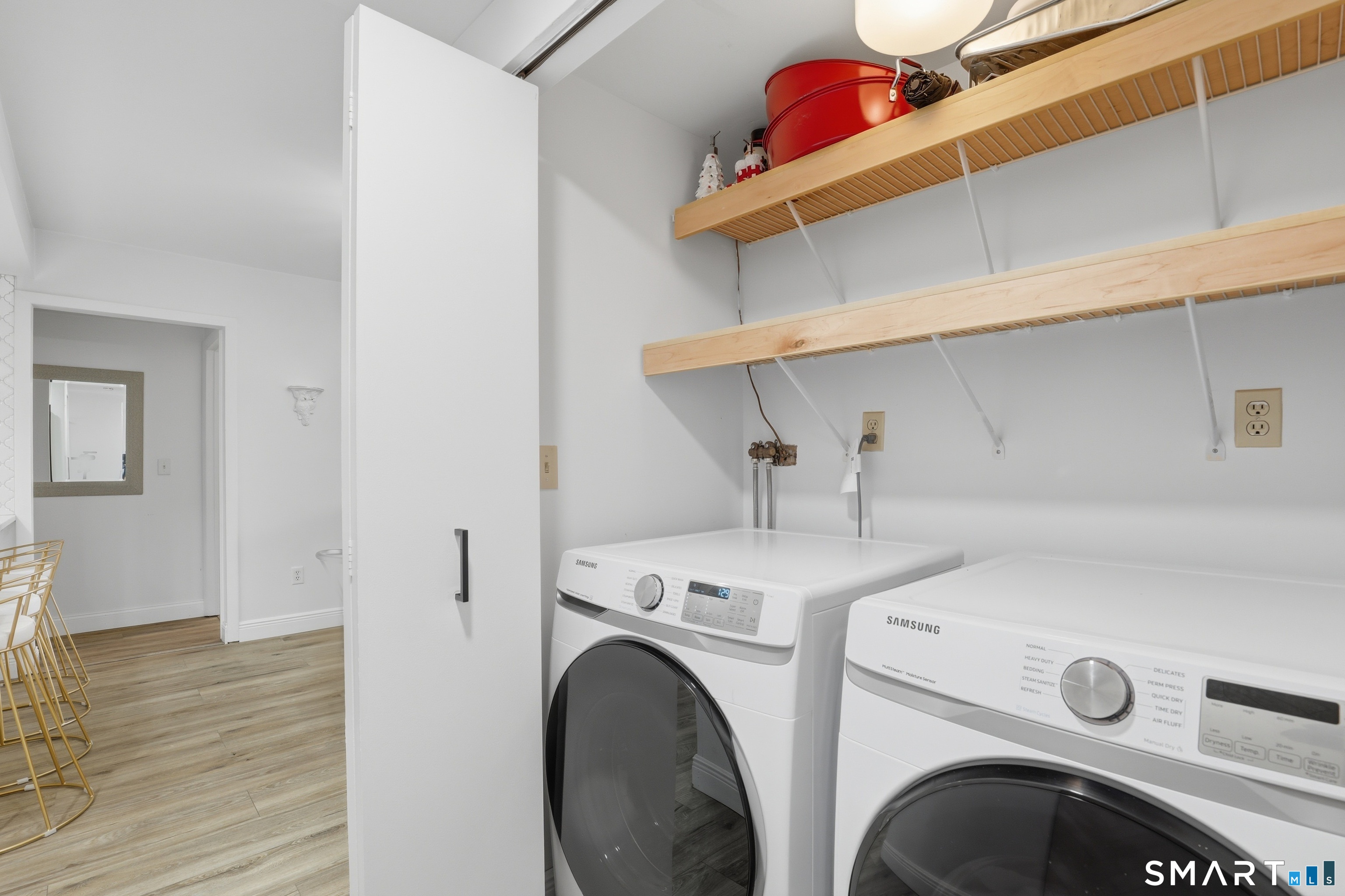 814 Popes Island Road 814