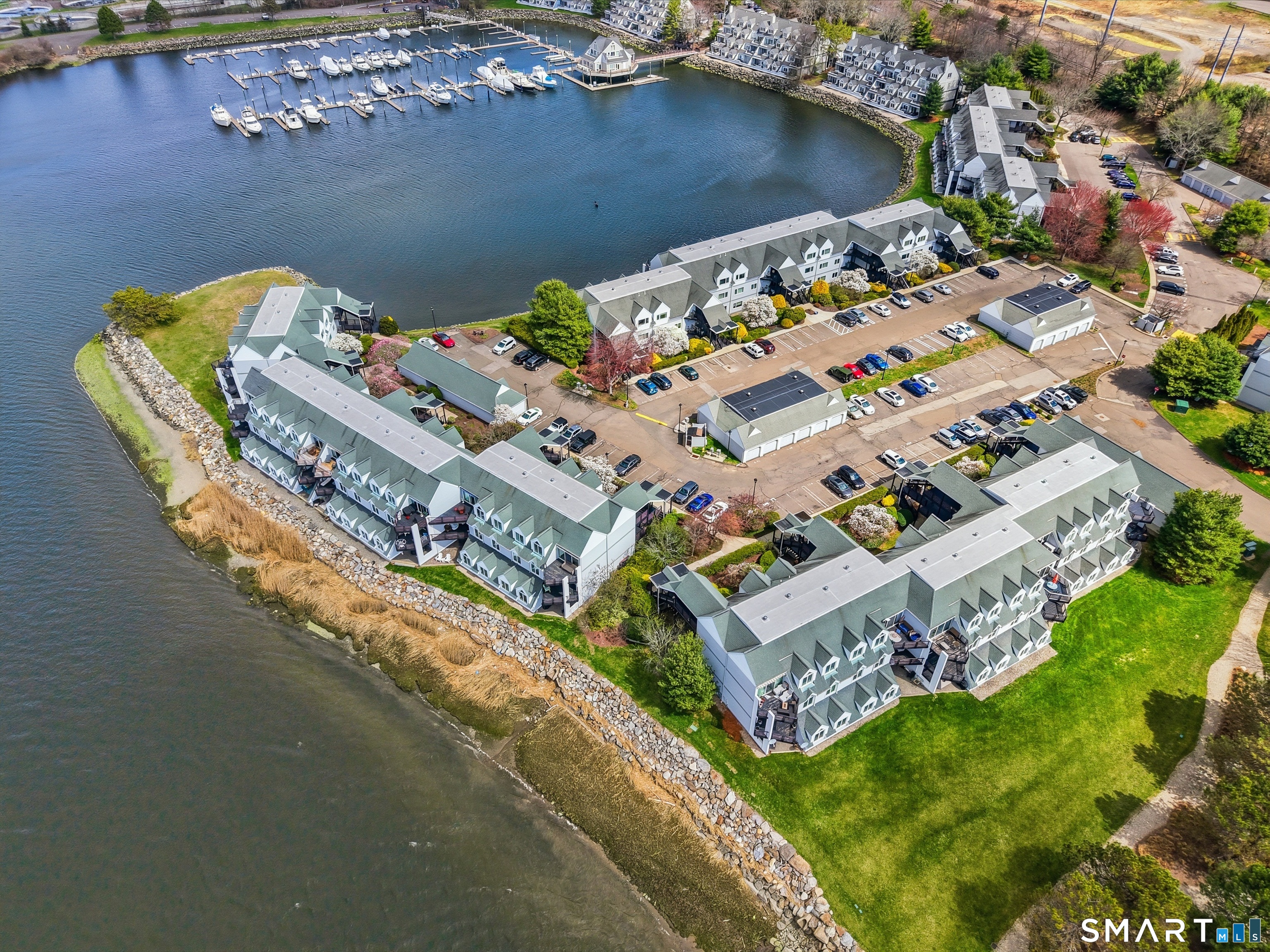 814 Popes Island Road 814